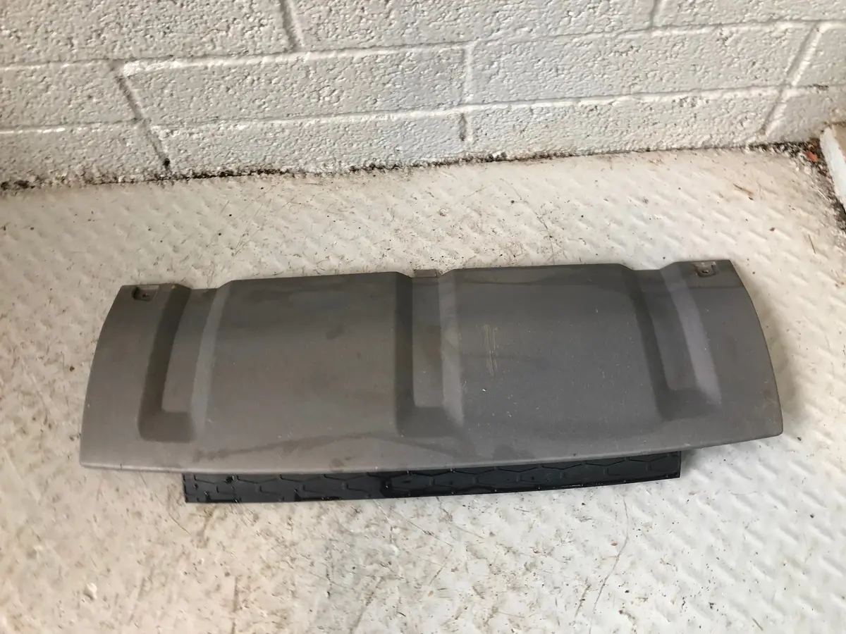 Discovery Sport Tow Eye Cover Front Fk72-17F011-A L550 Land Rover L29016 1