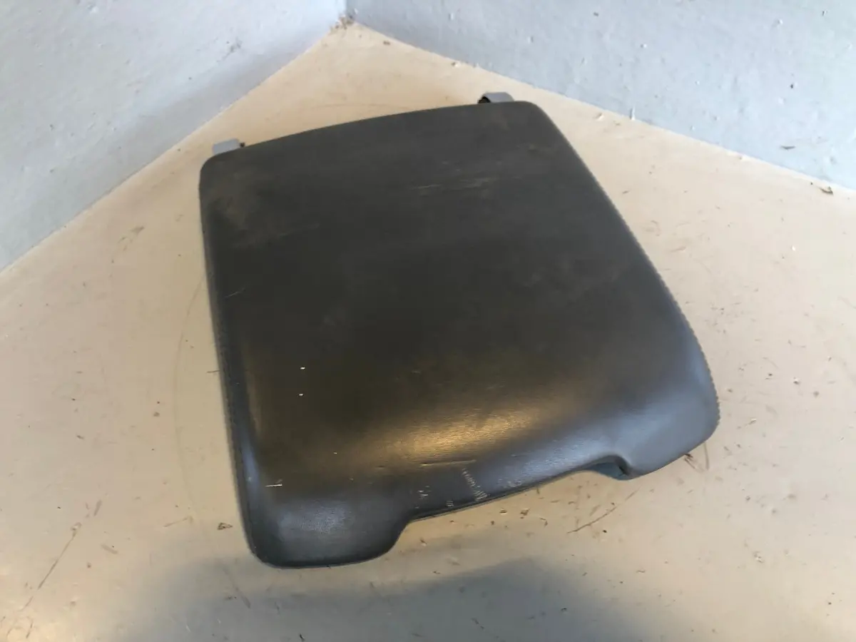 Range Rover L322 Centre Console Front Arm Rest Lid Black 2006 To 2012 R03013 1