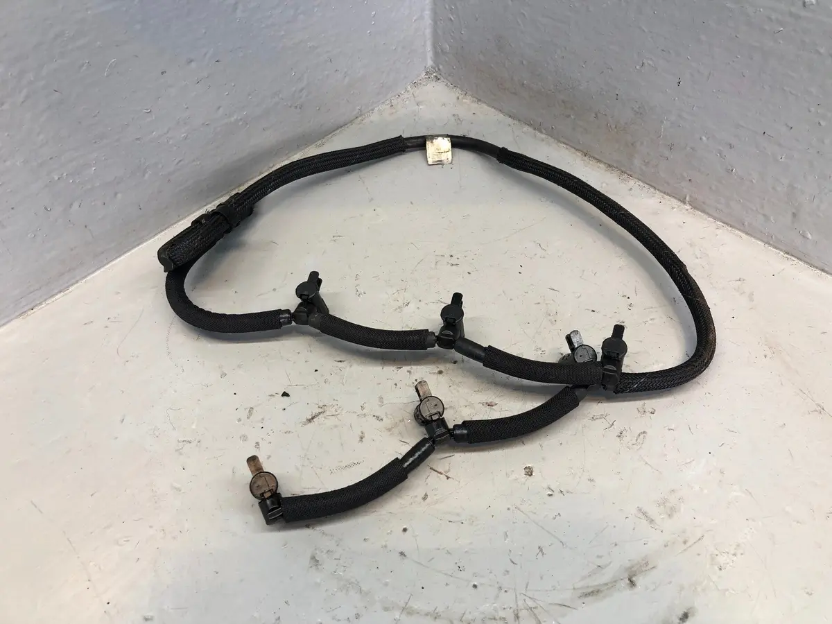 Jaguar Xf Fuel Leak Off Return Pipe 3.0 Tdv6 9X23-9K022-Bd X250 2009 To 2015 1