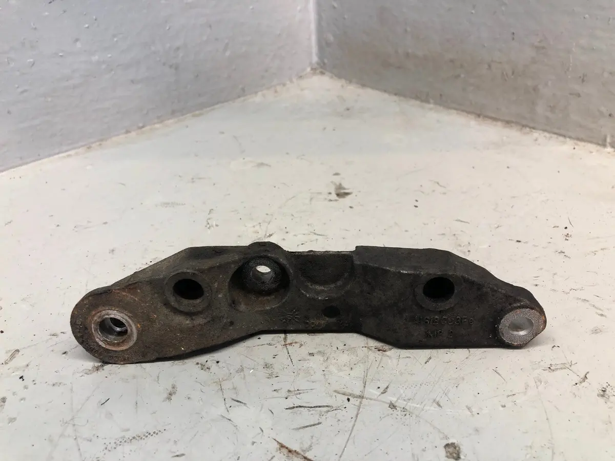 Jaguar Xf Air Con Condition Compressor Bracket 3.0 Tdv6 X250 2009 To 2015 1