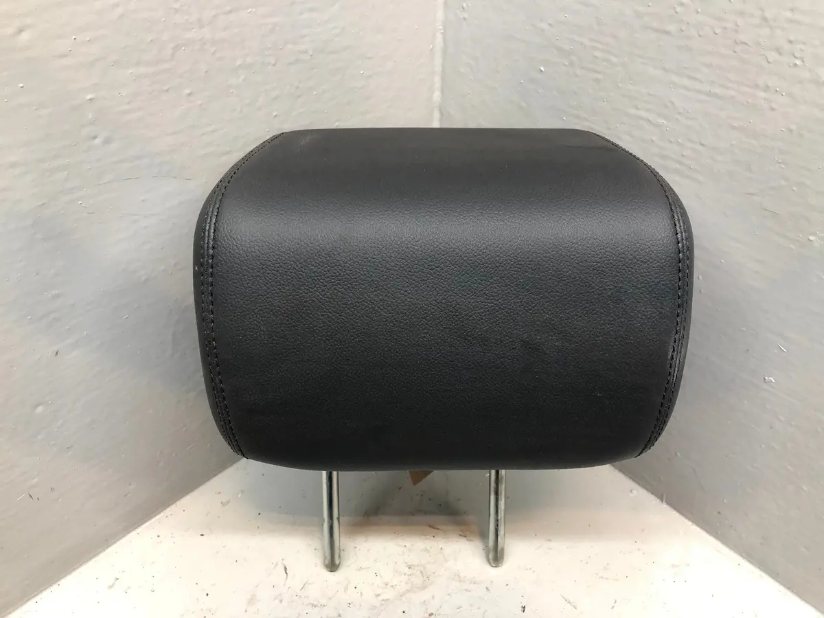 Range Rover Evoque Headrest Rear Near Side Black Leather 2016 To 2018 L10115 1