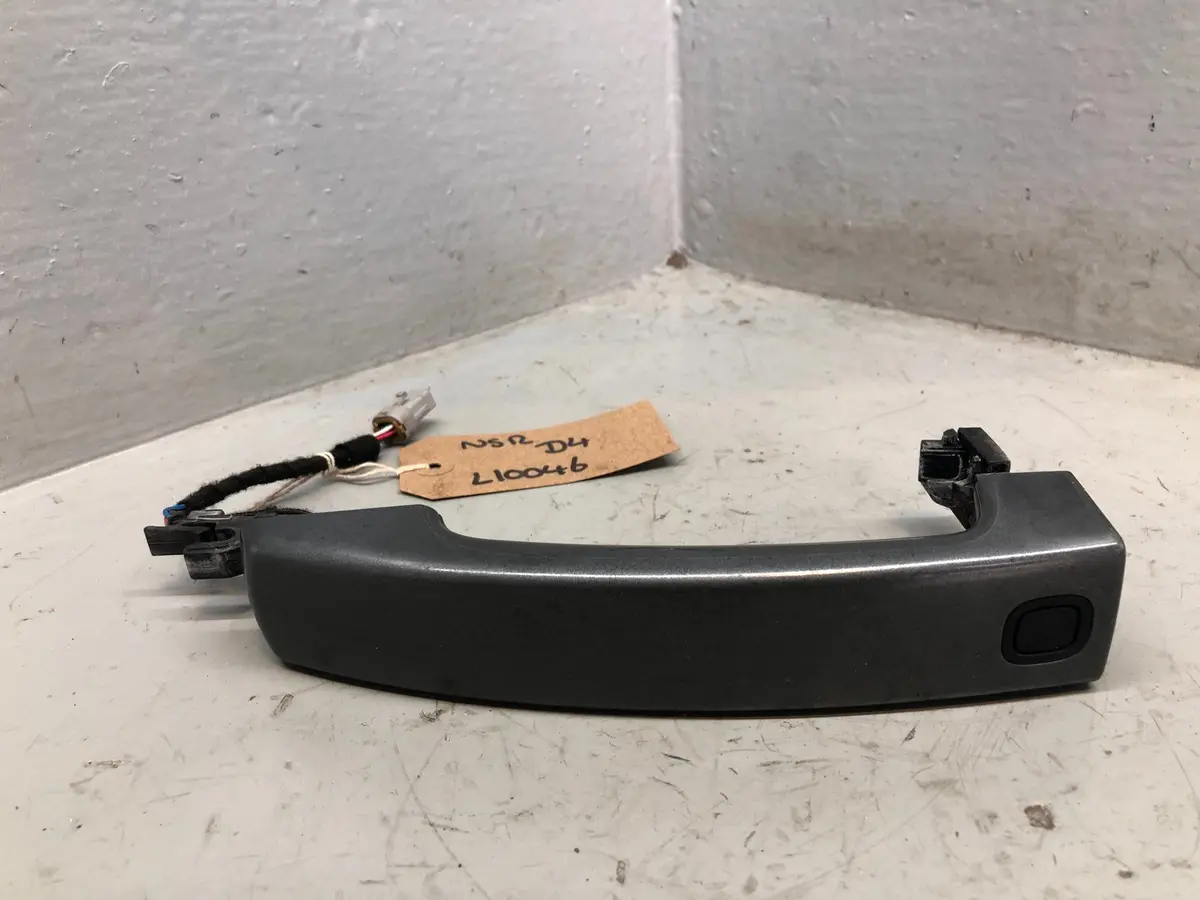 Discovery 4 External Keyless Door Handle Near Side Rear Grey Land Rover L10046 1