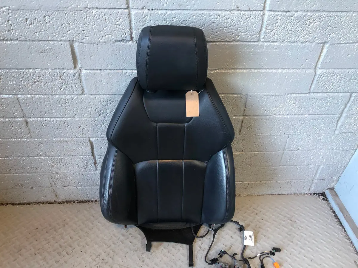 Range Rover Evoque Seat Back Front Off Side Right Leather Black 2016 To 2018 1