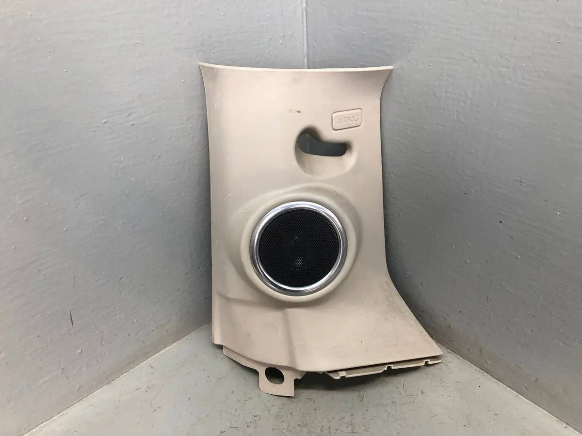 Discovery 4 D Pillar Trim Speaker Emr50045 Near Side Land Rover 2009 To 2014 1