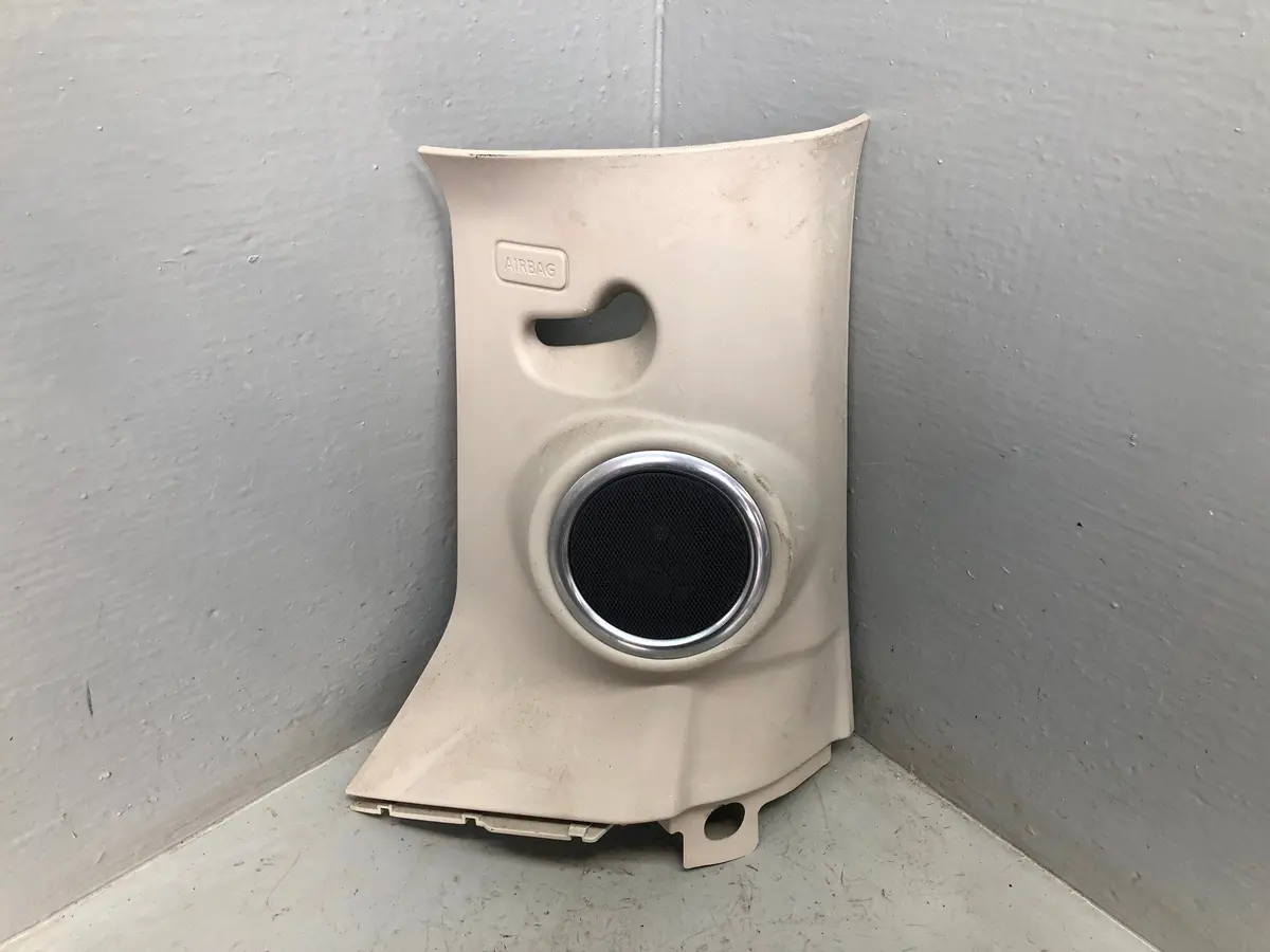 Discovery 4 D Pillar Trim Speaker Emr50044 Off Side Land Rover 2009 To 2014 1