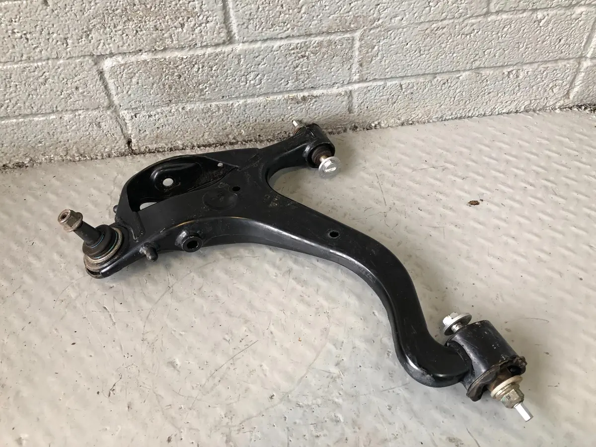 Discovery 4 Control Arm Front Lower Suspension Off Side 2009 To 2014 K30095 1