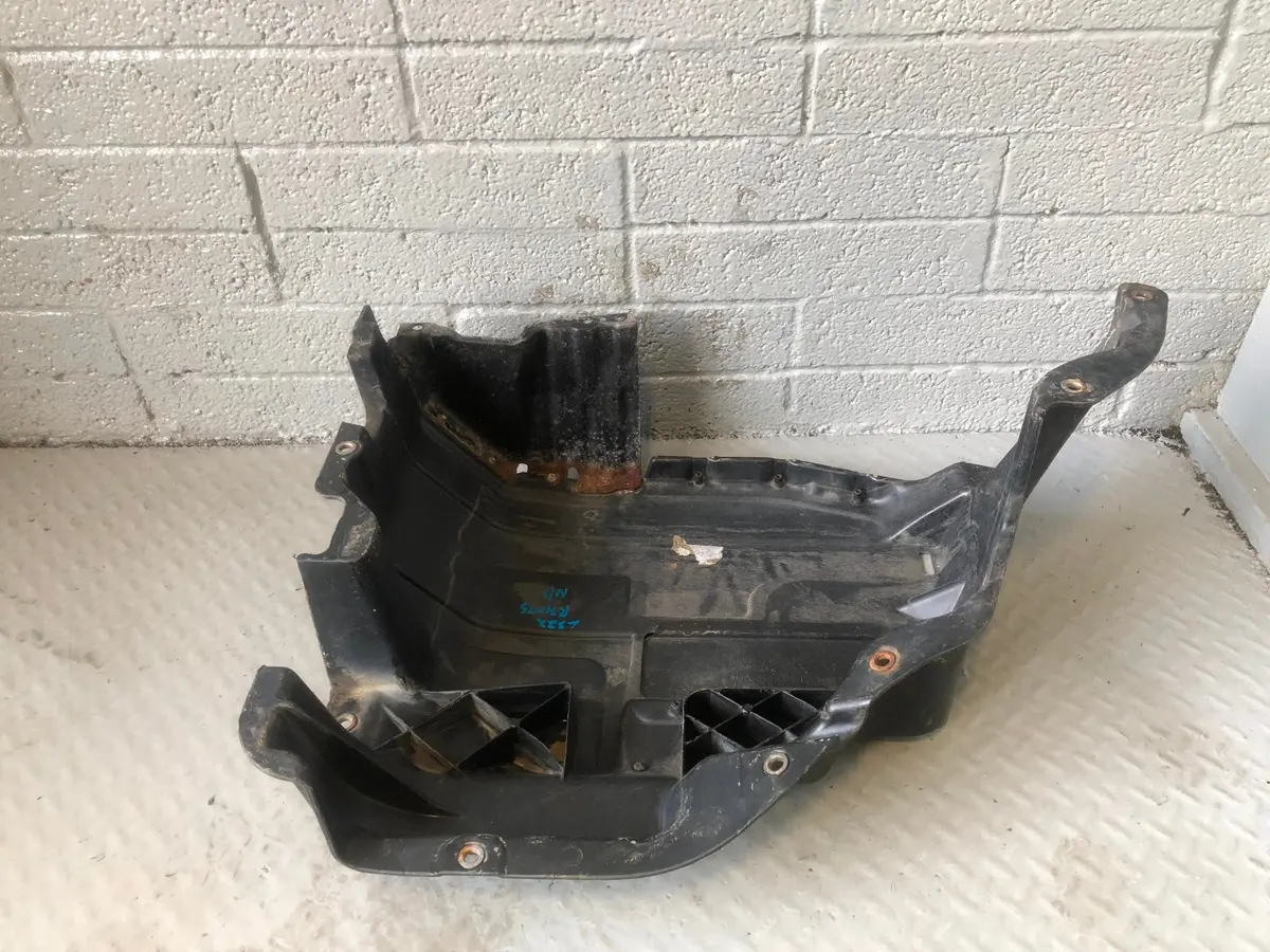 Range Rover L322 Guard Fuel Tank Under Tray Near Side Left 2002 To 2006 1