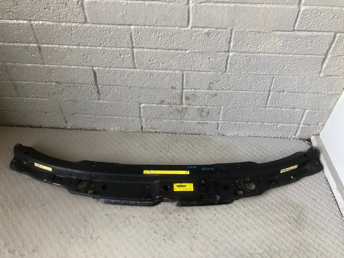 Range Rover L322 Slam Panel Front Pre-Facelift Land Rover 2002 To 2005 1