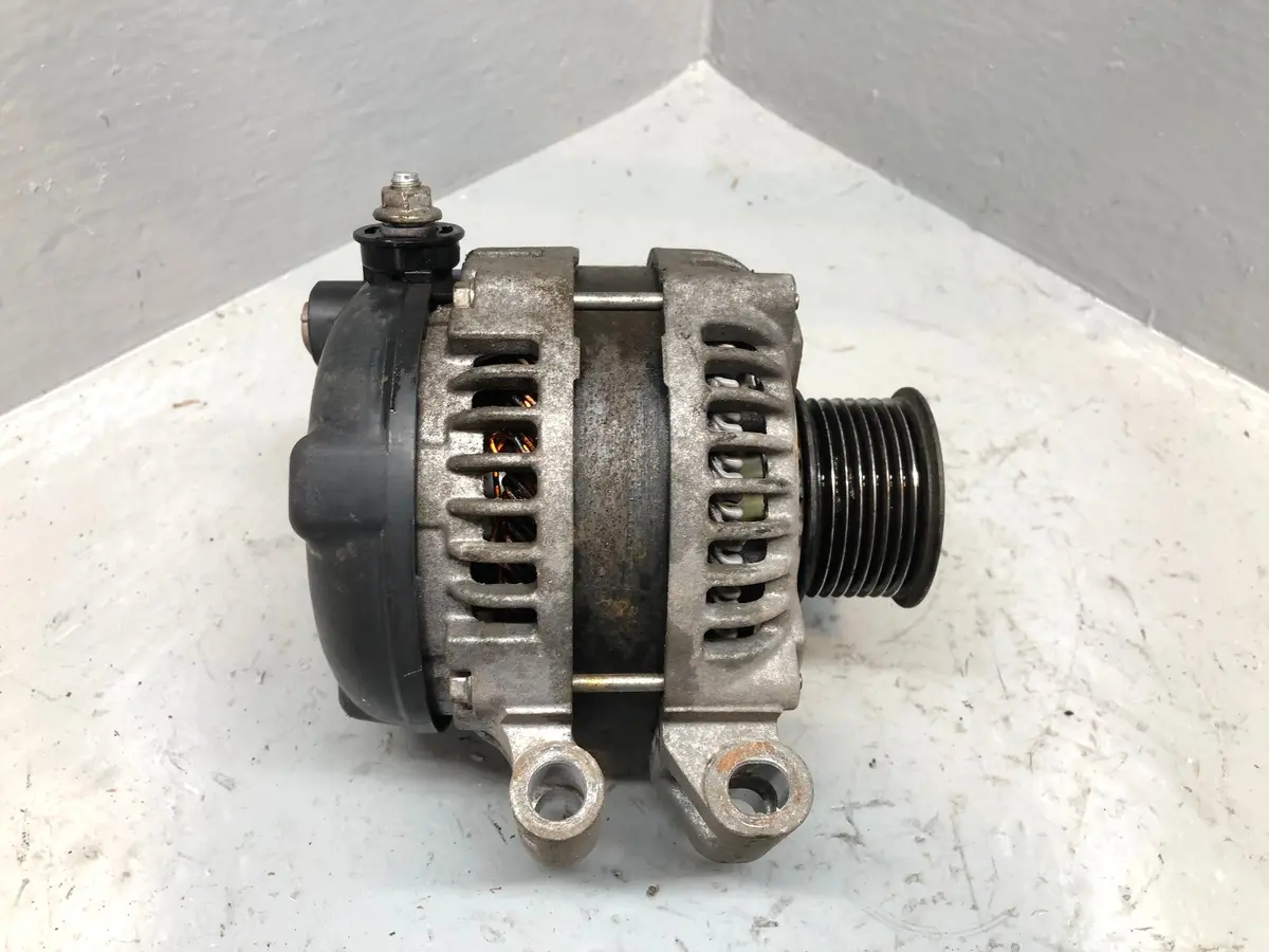 Alternator Denso Range Rover Sport Discovery 3 2.7 Tdv6 Denso Land Rover 1