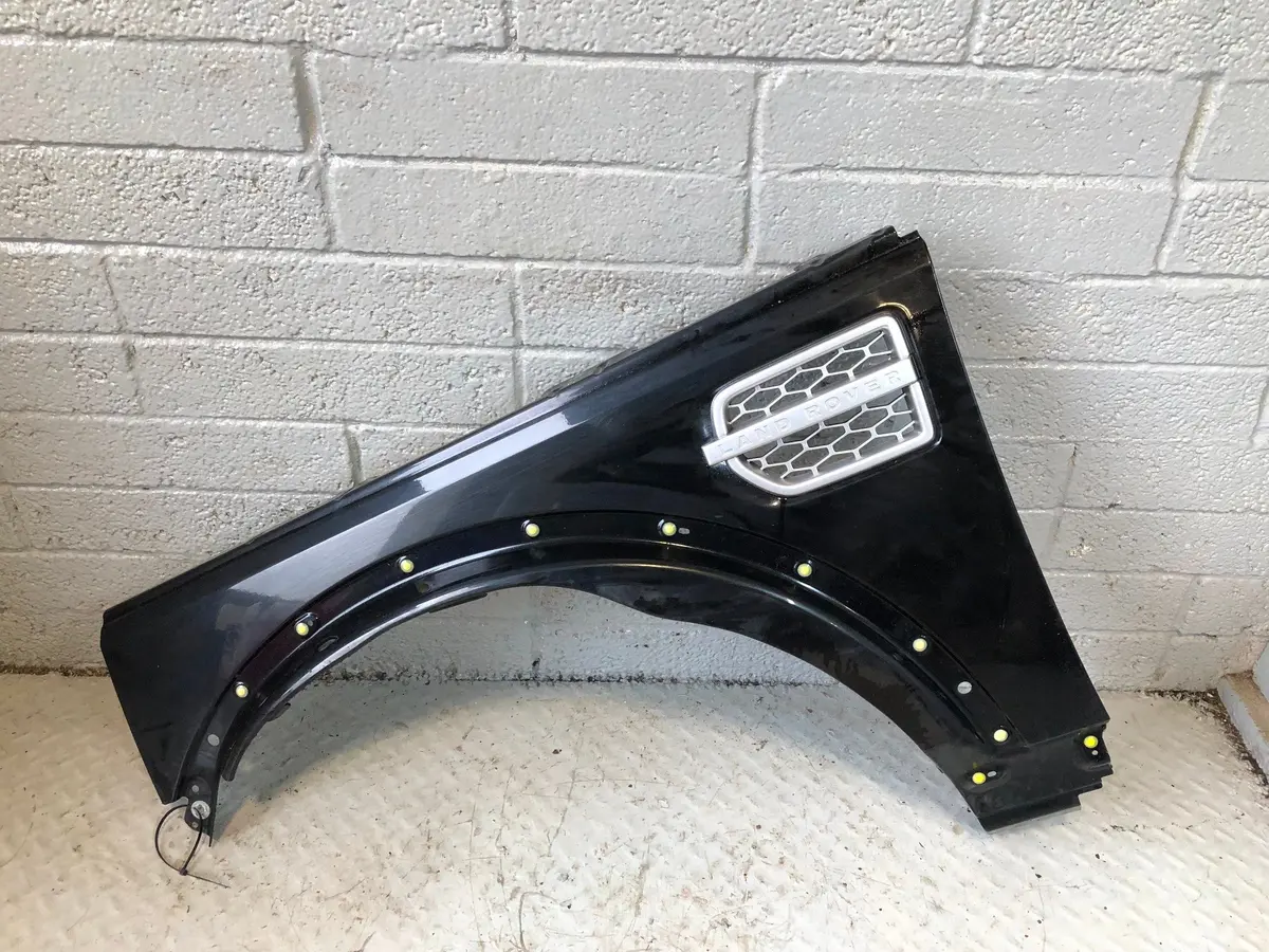 Discovery 4 Front Wing Near Side Santorini Black Lrc 820 2009 To 2016 L10046 1