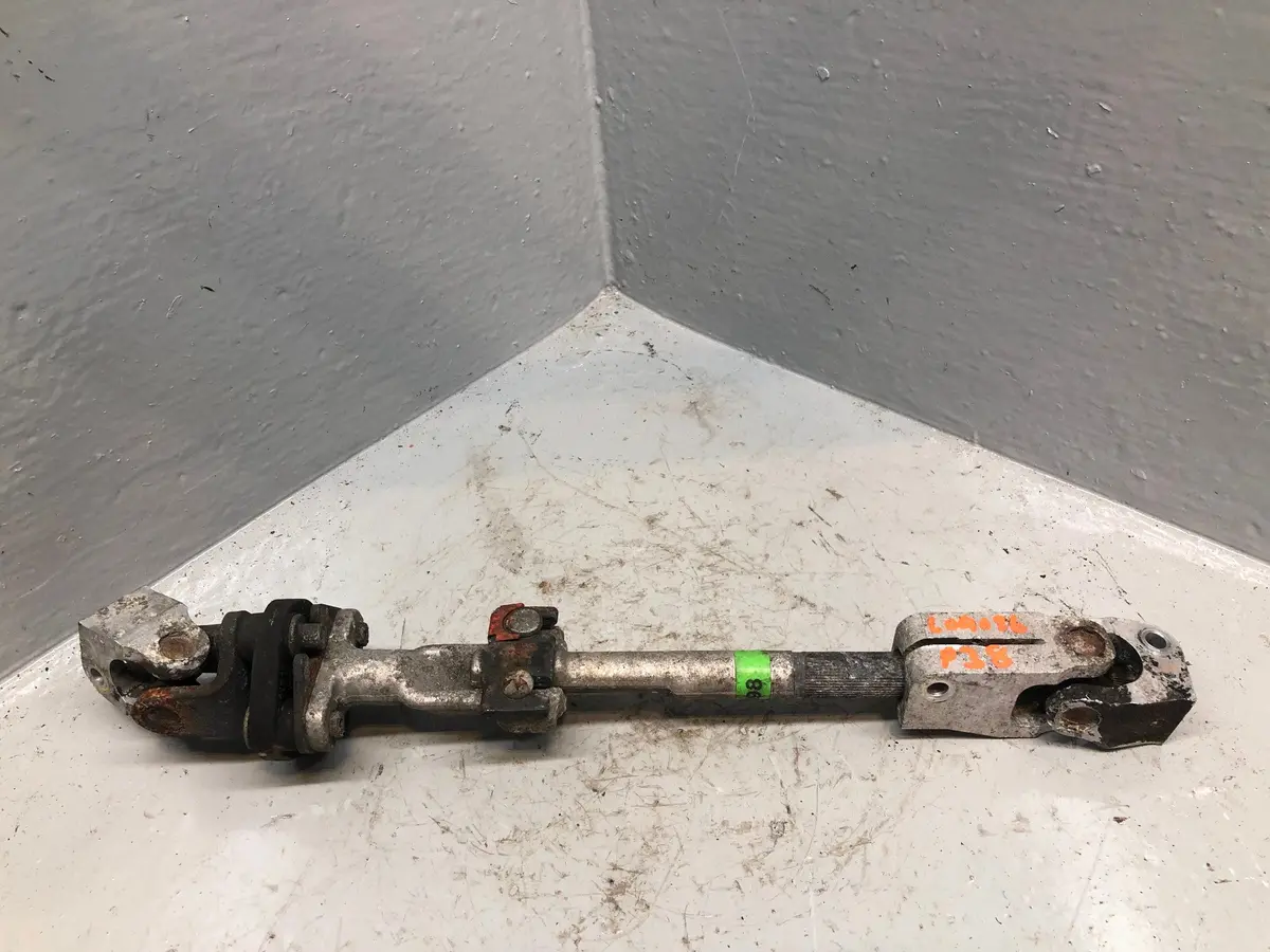 Range Rover P38 Steering Column Lower Anr3698 1994 To 1998 1