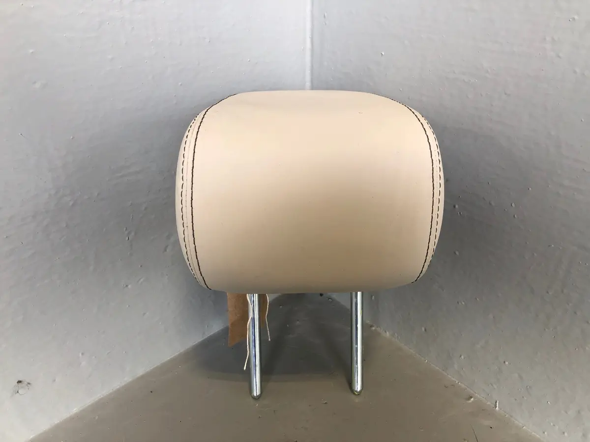 Range Rover Evoque Headrest Rear Centre Ivory Leather 2011 To 2015 L02095 1
