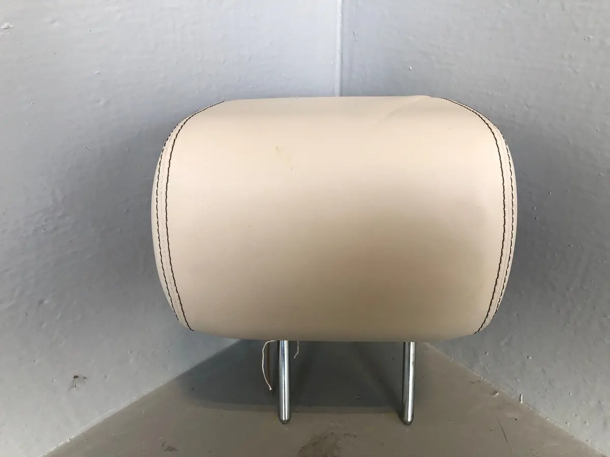 Range Rover Evoque Headrest Rear Off Side Ivory Leather 2011 To 2015 L02095 1