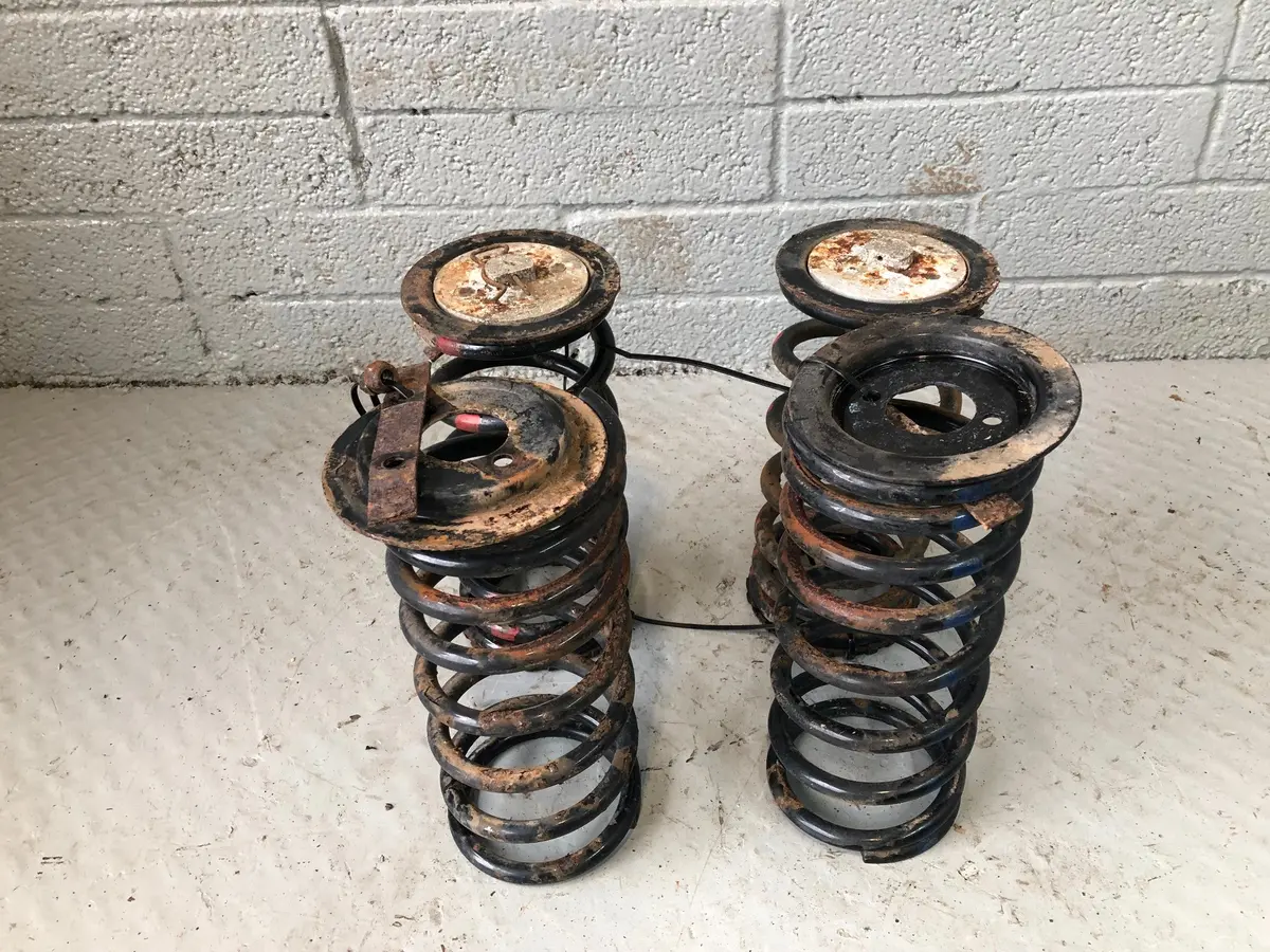 Range Rover P38 Coil Springs Full Set Of 4 Suspension 1994 To 2002 1