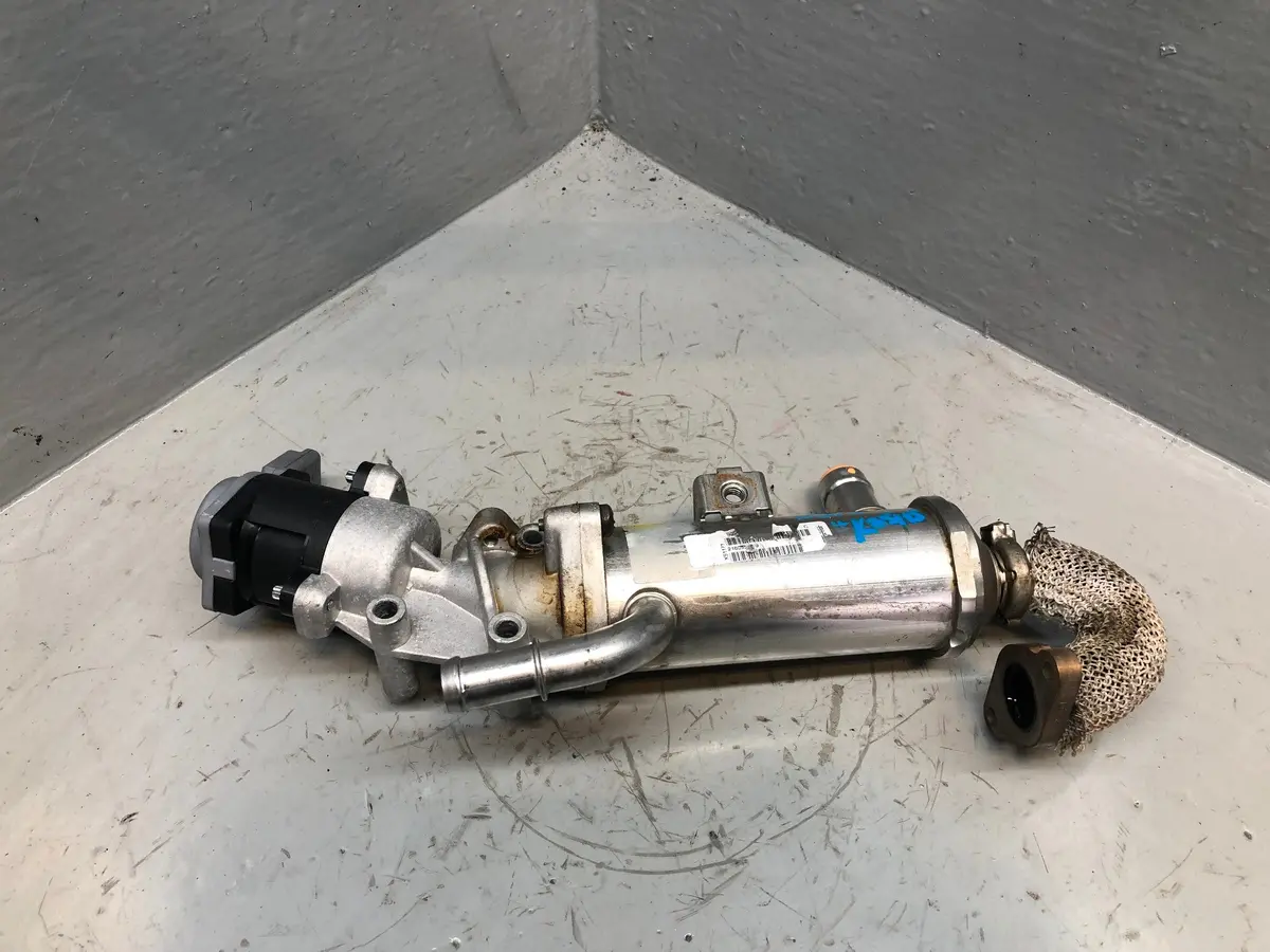 Egr Valve And Cooler Euro 4 2.7 Tdv6 Land Rover Discovery 3 Range Rover Sport 1