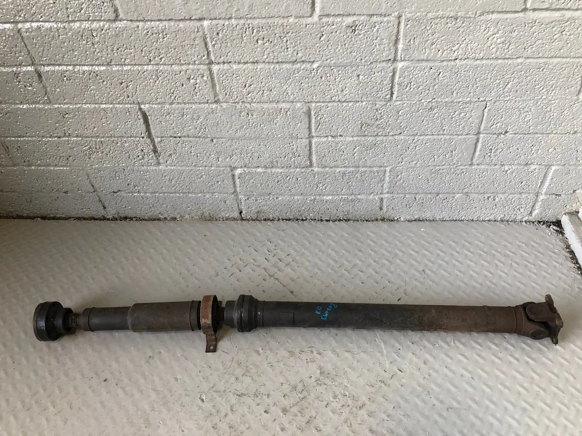 Discovery 3 Rear Prop Shaft Tvb500360 2.7 Tdv6 2004 To 2009 Land Rover R03095 1