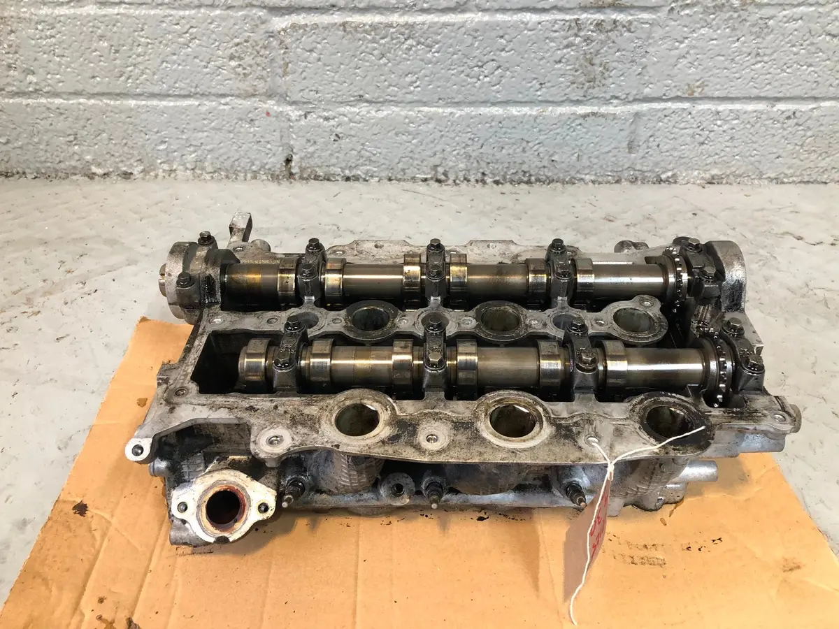 Cylinder Head 3.0 Tdv6 Right Discovery 4 Range Rover Sport Land Rover K17125 1