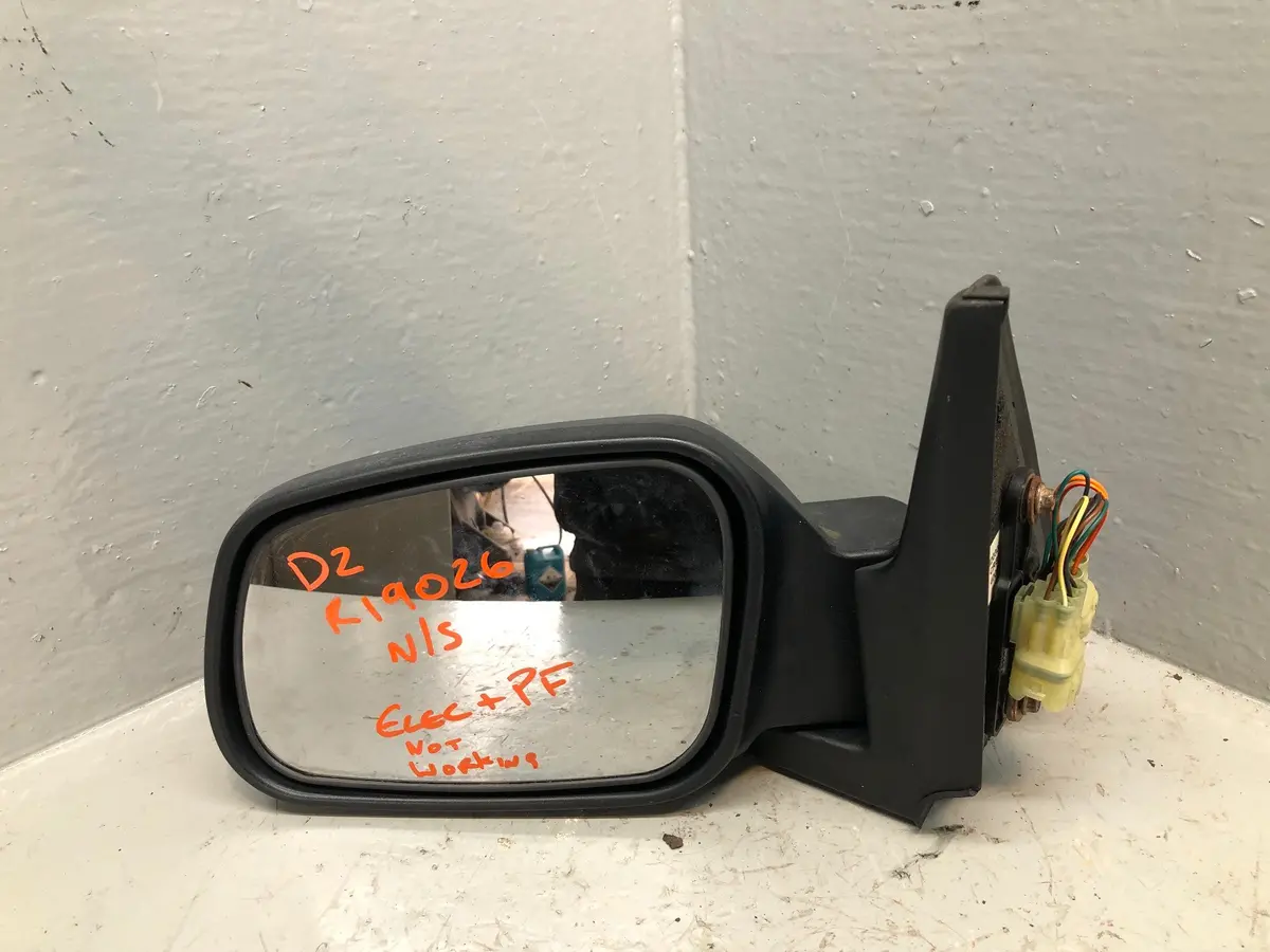 Discovery 2 Electric Mirror Near Side Power Fold Land Rover 1998 To 2004 R19026 1