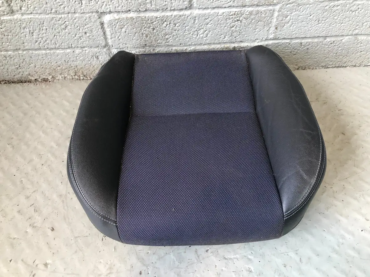Freelander 2 Seat Base Cloth Blue Near Side Front Land Rover 2006 To 2011 R21105 1