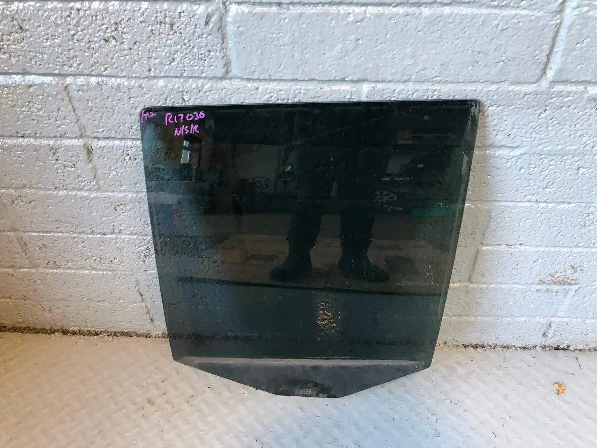 Freelander 2 Door Glass Window Near Side Rear Dark Tint Land Rover R17036 1