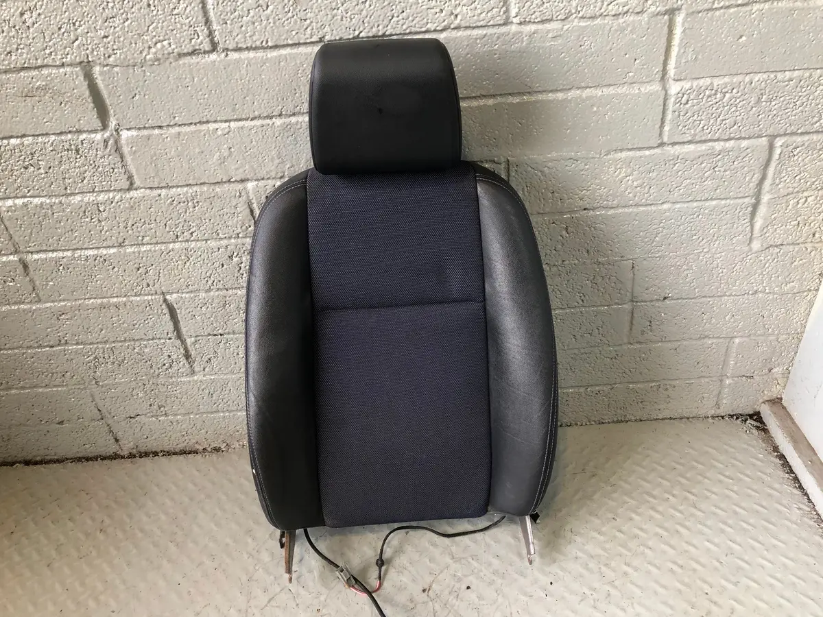 Freelander 2 Front Seat Back Off Side Right Cloth Land Rover 2006 To 2011 R21105 1