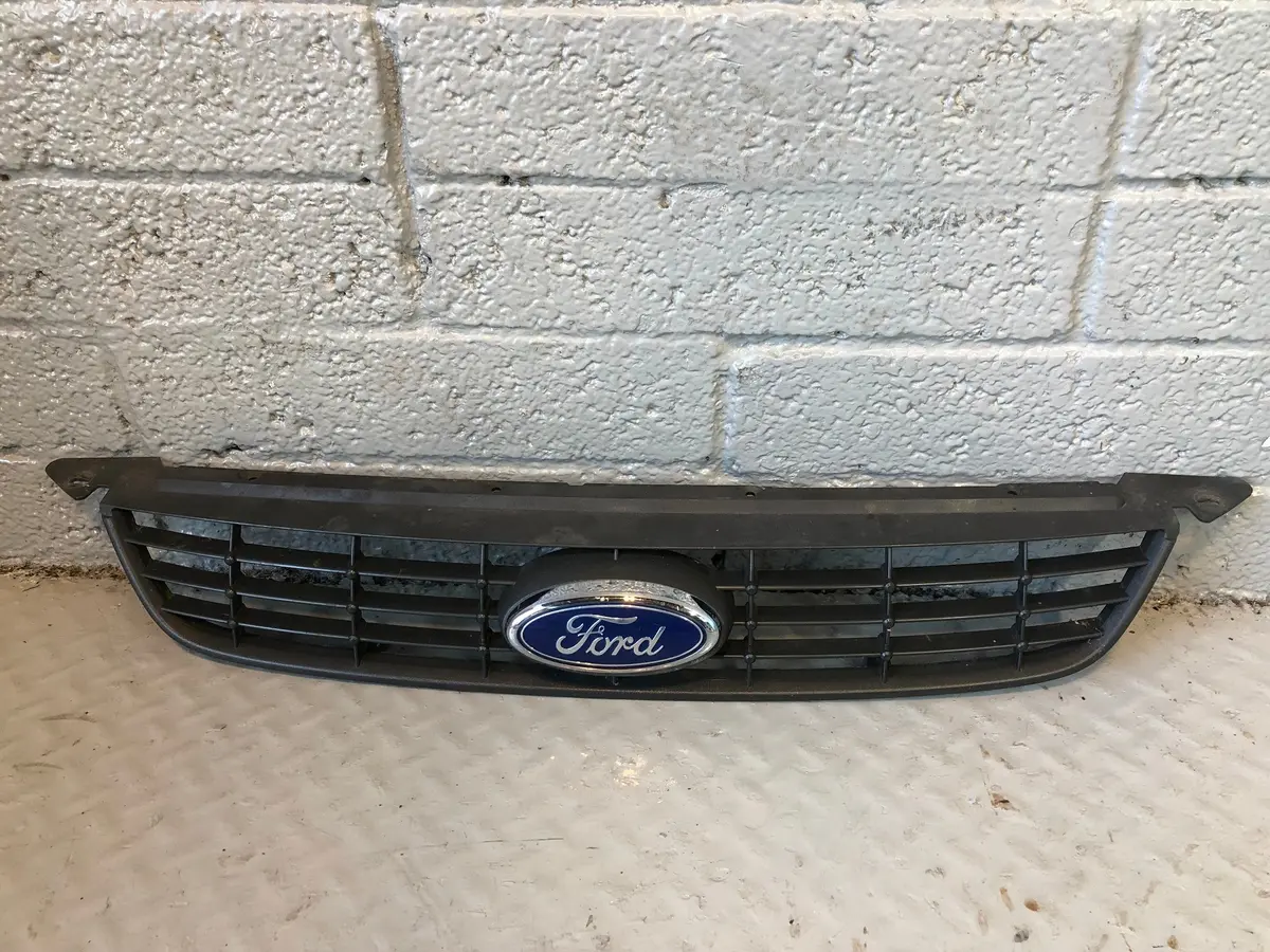 Ford Focus Front Grille Assembly Genuine Mk2.5 2008 To 2011 1