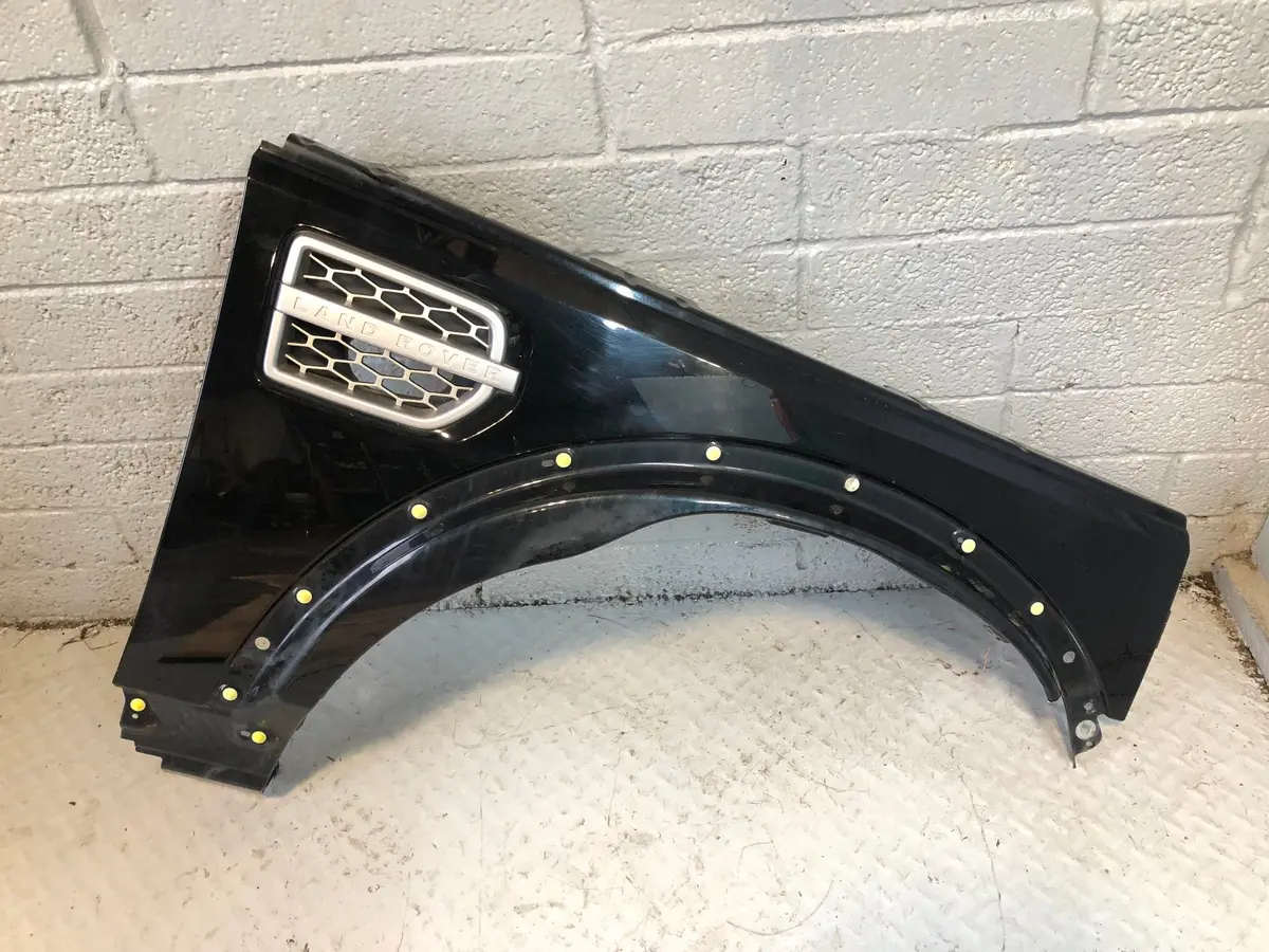 Discovery 4 Front Wing Off Side Santorini Black Lrc 820 2009 To 2016 L12016 1
