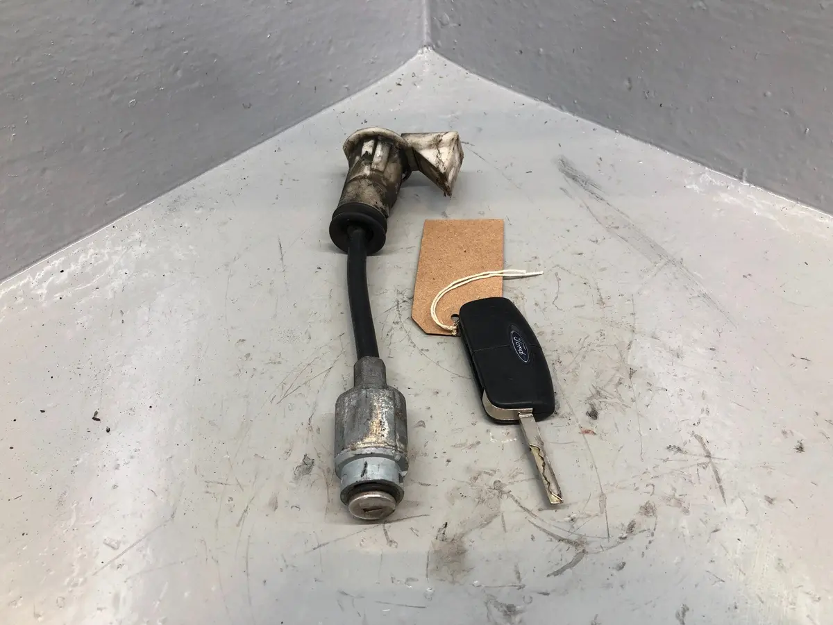 Ford Focus Key 1 X With Remote And Door Lock Mk2 2005 To 2011 1