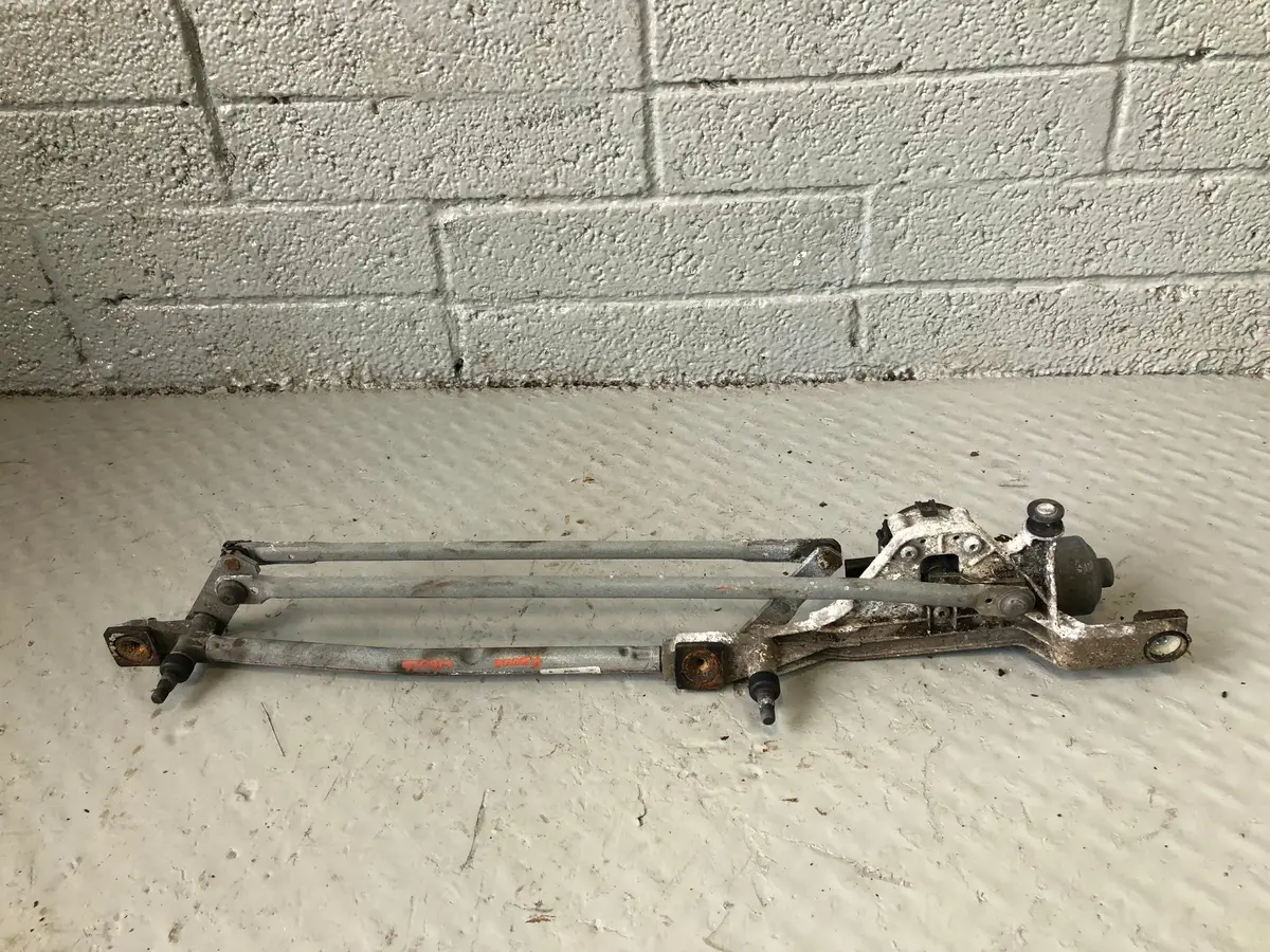 Ford Focus Windscreen Wiper Motor And Linkage 4M51-17504-Bc Mk2 2005 To 2011 1