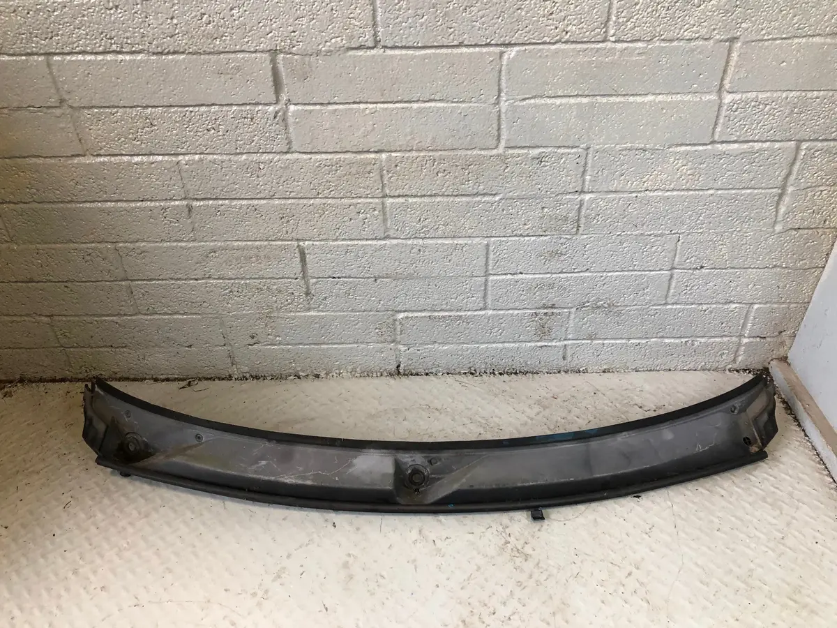 Range Rover L322 Scuttle Panel Windscreen Land Rover 2002 To 2006 R13016 1