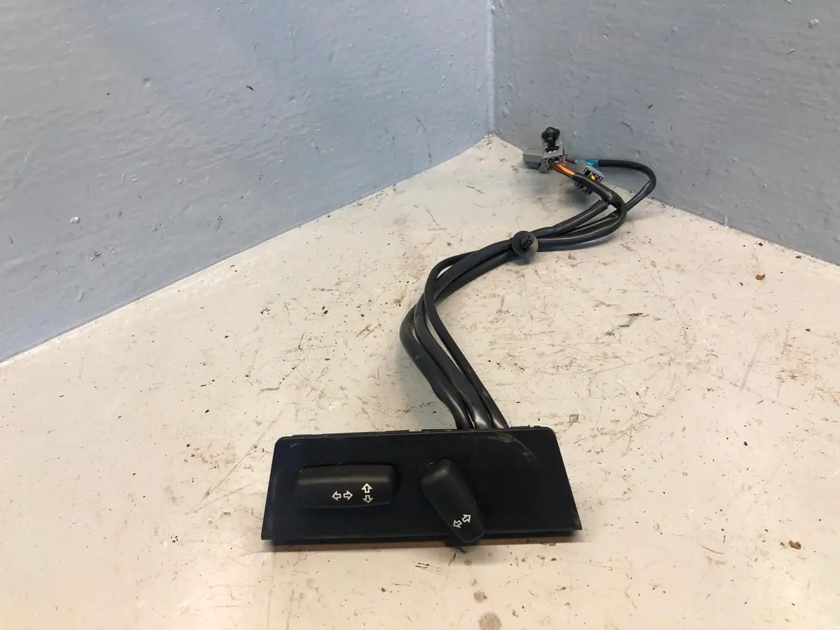 Freelander 2 Electric Seat Switch Off Side Front Land Rover 2006 To 2011 1