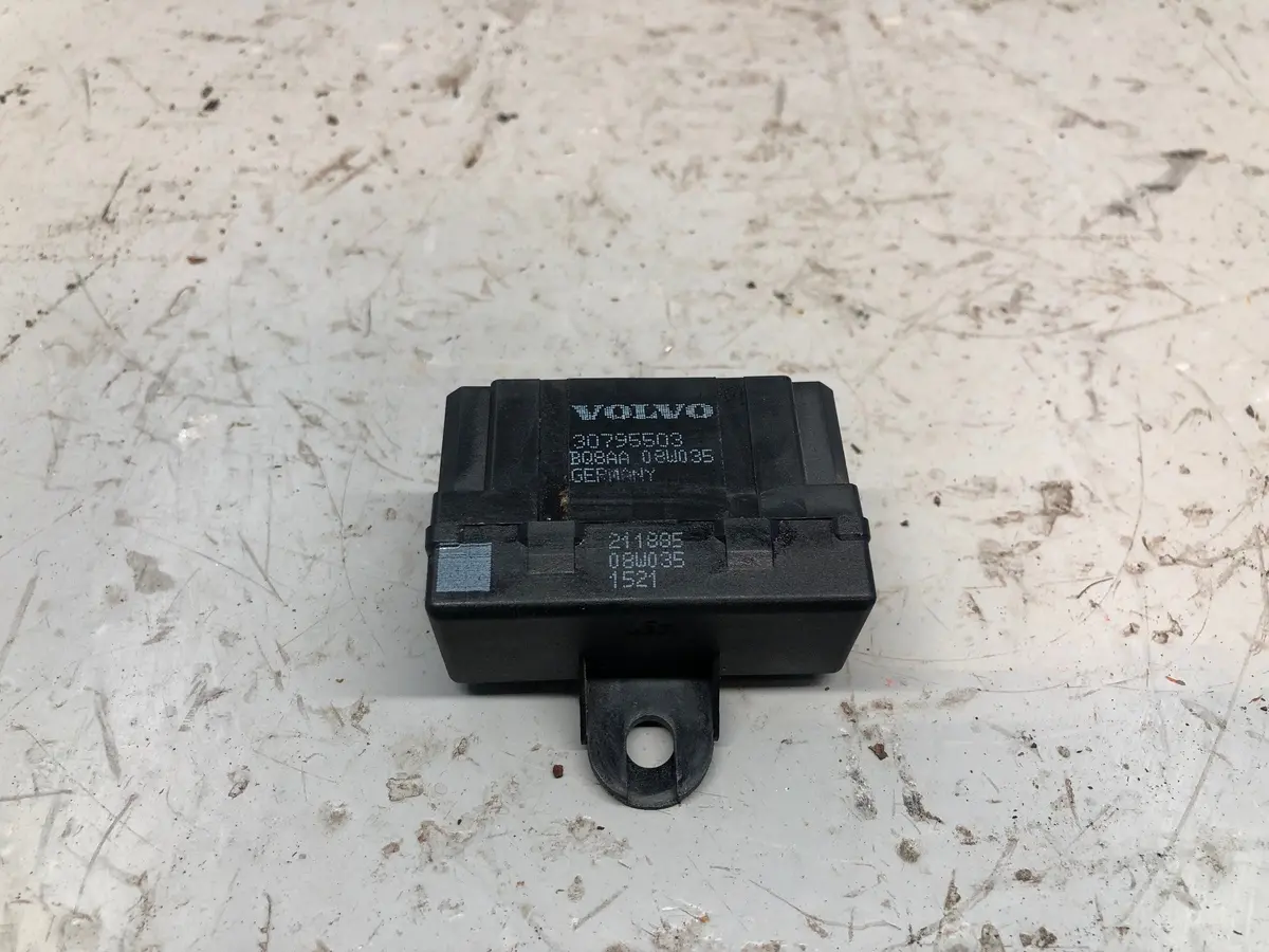 Freelander 2 Heated Seat Relay Module 30795503 Land Rover 2006 To 2011 1
