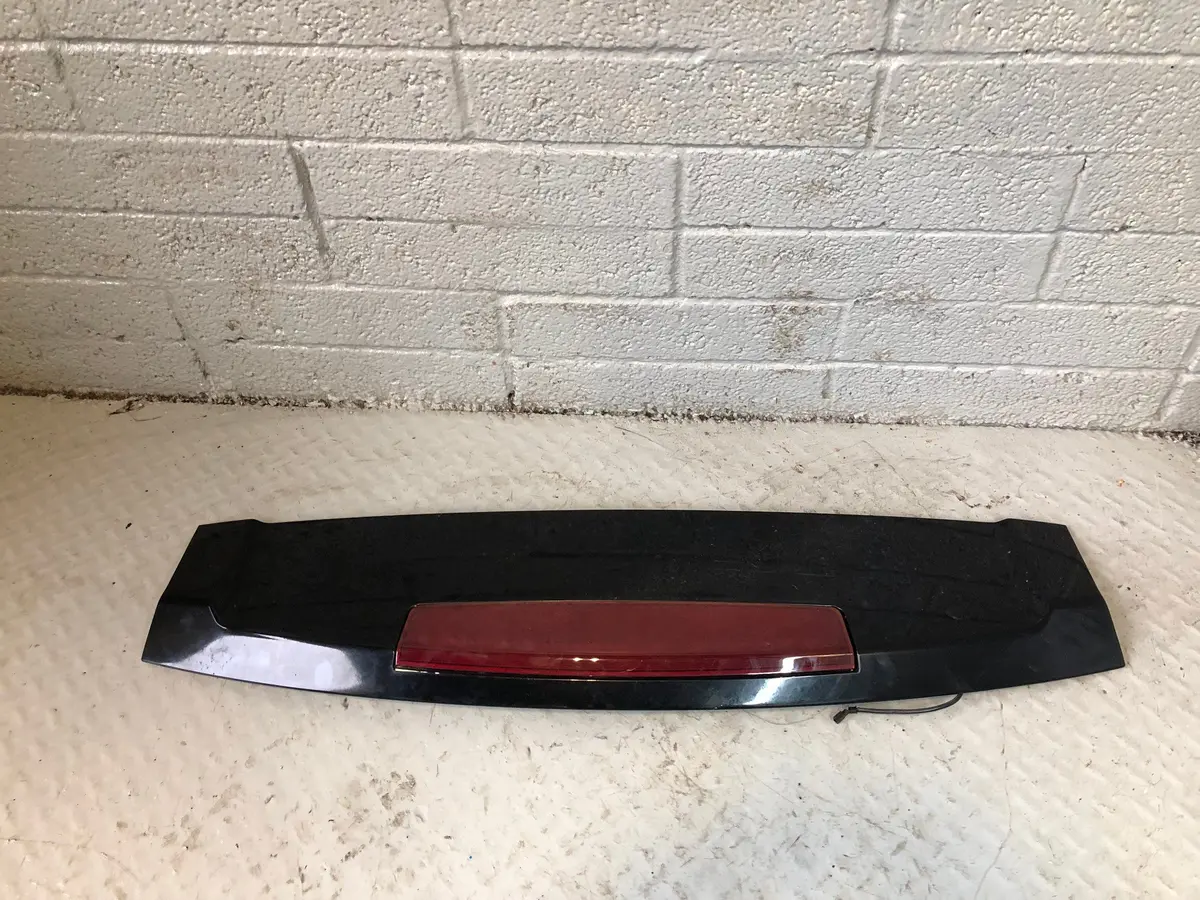 Range Rover L322 Rear Spoiler In Java Black Brake Light 2002 To 2006 R13016 1