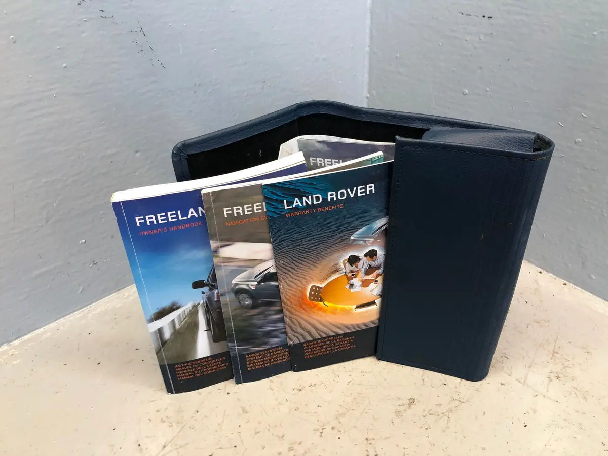 Freelander 2 Handbook User Manual In Wallet Land Rover 2006 To 2011 R17036 1