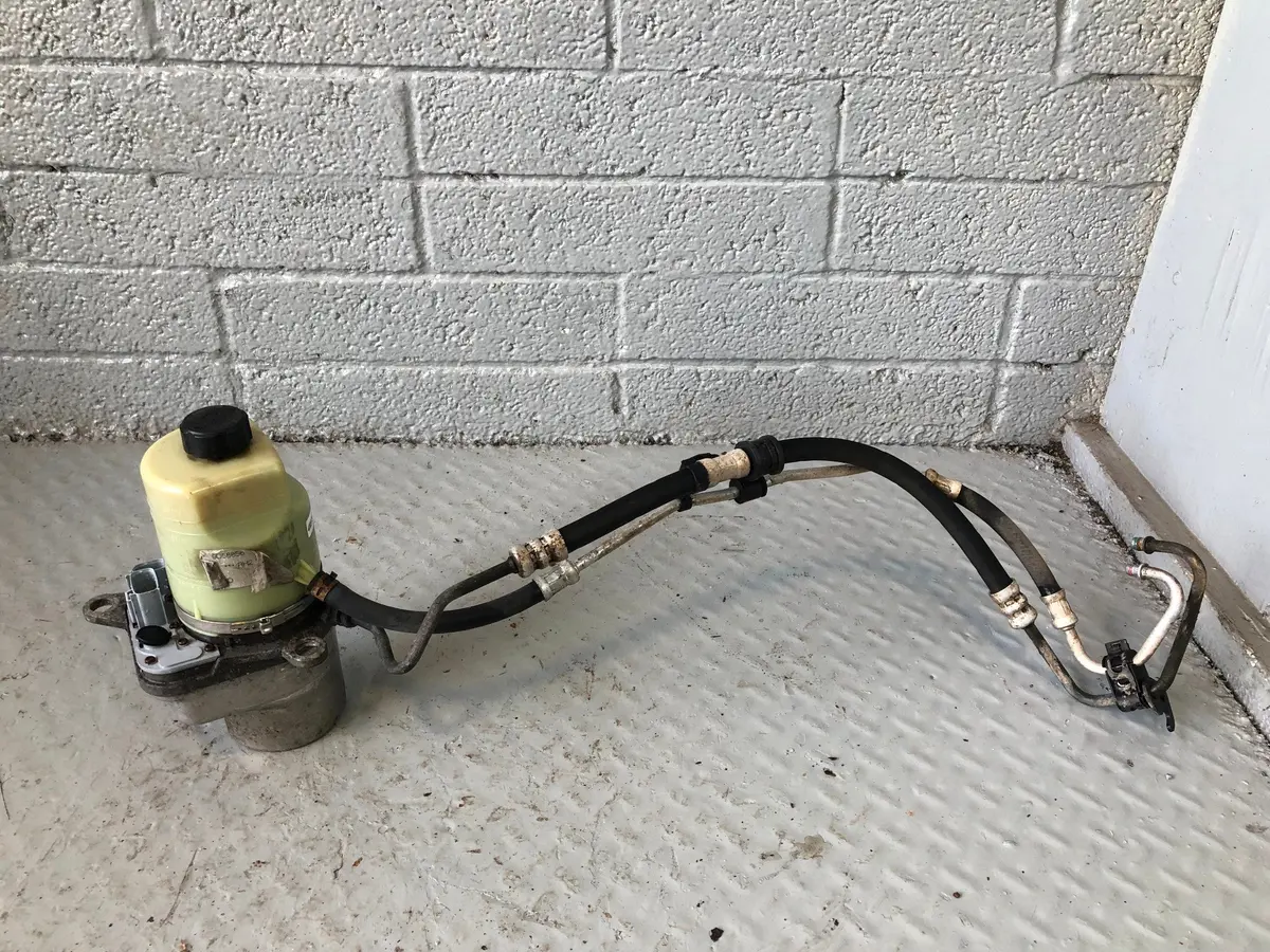 Ford Focus Power Steering Pump Electric Mk2.5 4M513k514da 2008 To 2011 1