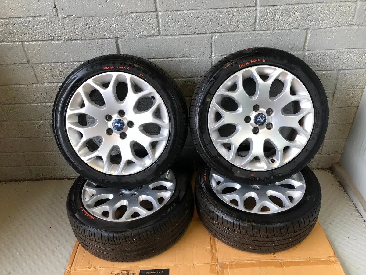 Ford Focus Alloy Wheels And Tyres 17" X4 205/50R17 Mk2.5 2008 To 2011 L16026 1