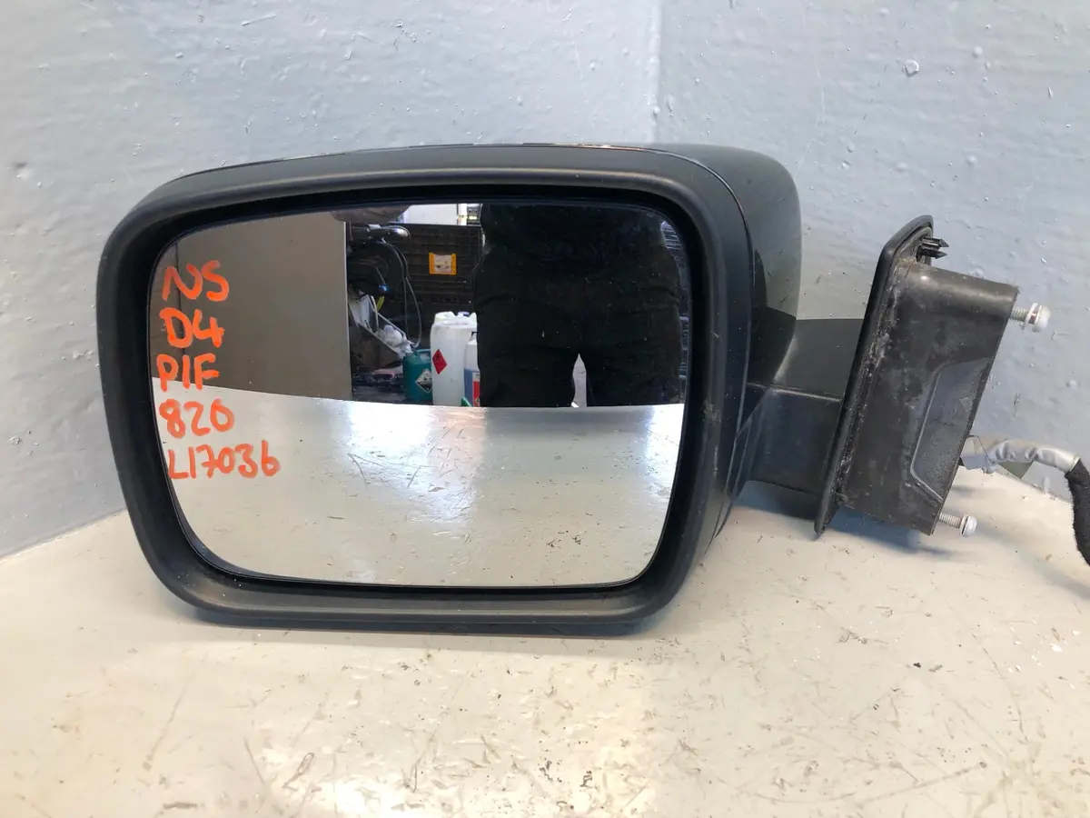 Discovery 4 Mirror Near Side Left Santorini Black Land Rover 2009 To 2014 L17036 1