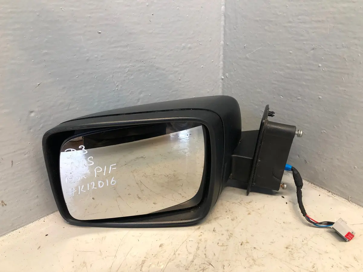 Discovery 3 Mirror Near Side Left Black Non-Power-Fold L319 Land Rover K12016 1