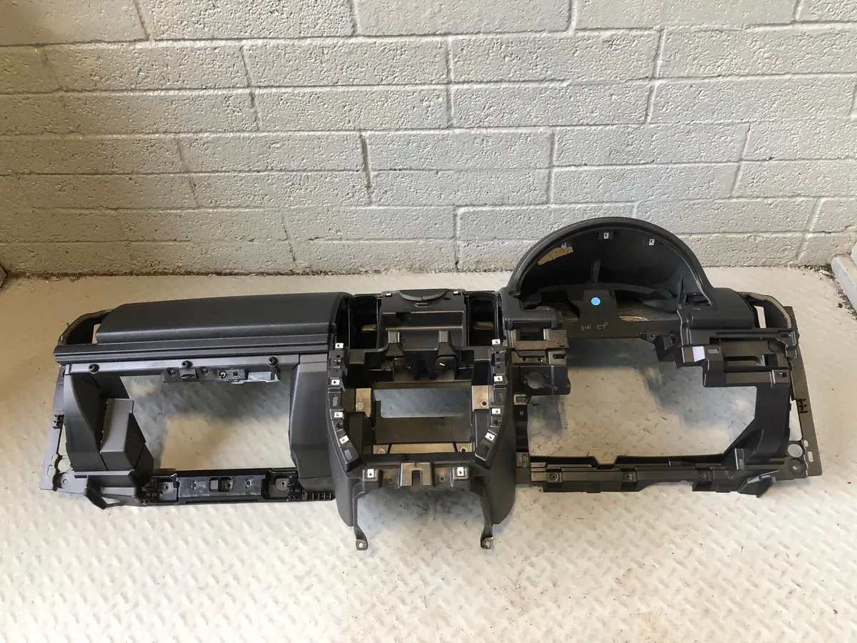 Freelander 2 Dashboard Airbag Black Land Rover 2006 To 2011 L16095 1