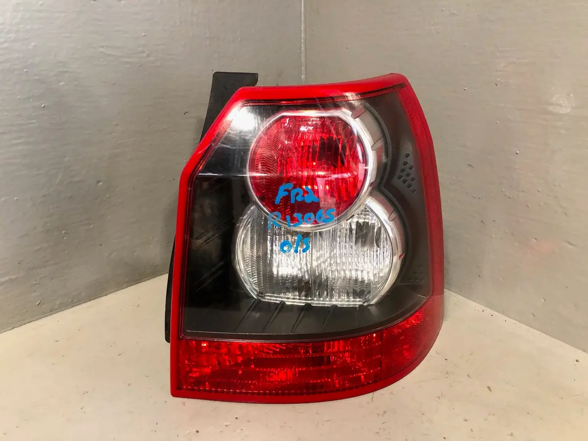 Freelander 2 Off Side Rear Tail Light Cluster Black Land Rover 2006 To 2010 1