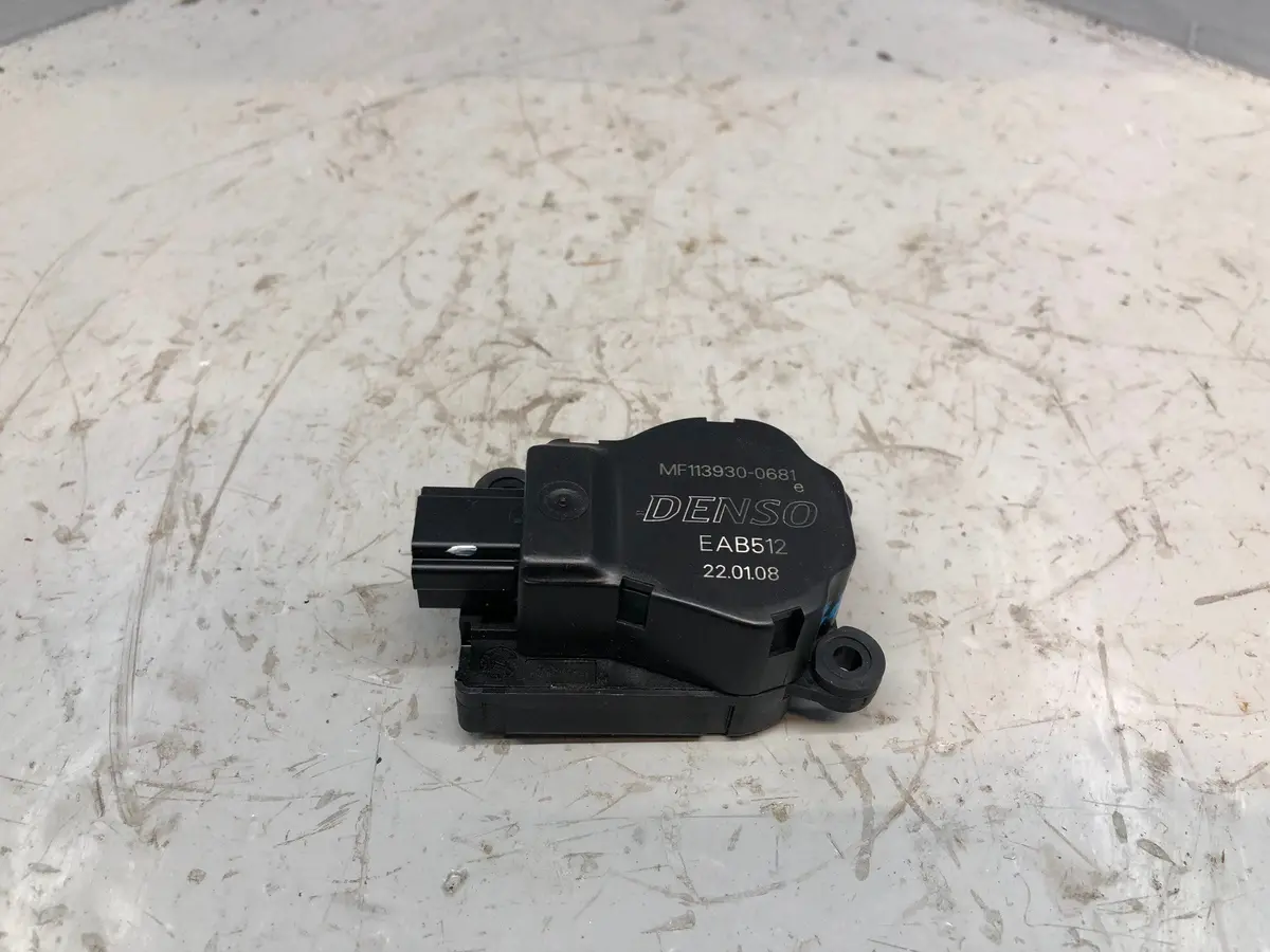 Discovery 3 Heater Flap Motor Actuator Mf113930-0681 Land Rover 2004 To 2009 1