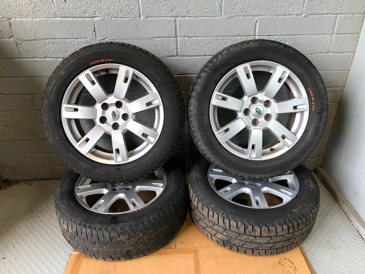 Discovery 4 Alloy Wheels And Tyres 255/55R19 Set Of X 4 Land Rover L12016 1