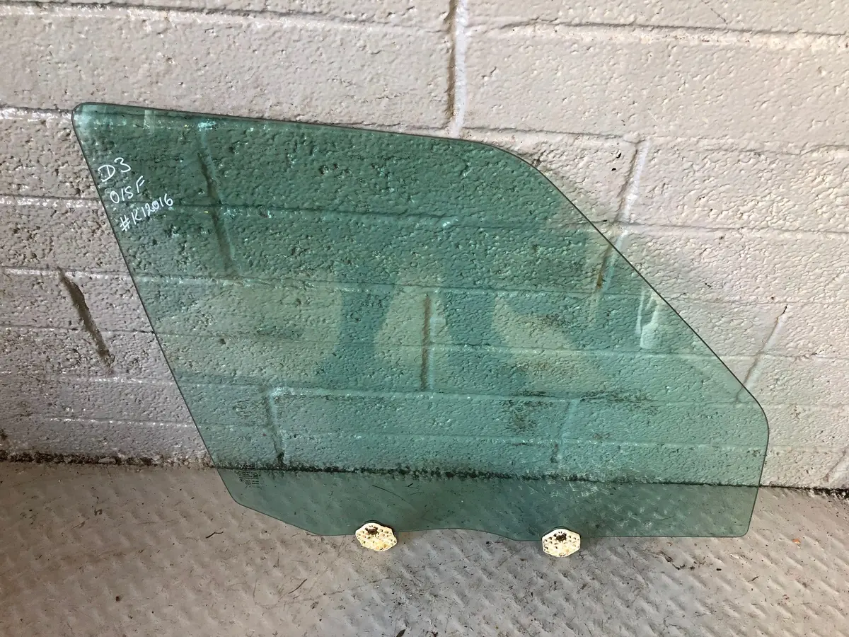 Discovery 3 Window Glass Off Side Front Land Rover 2004 To 2009 K12016 1