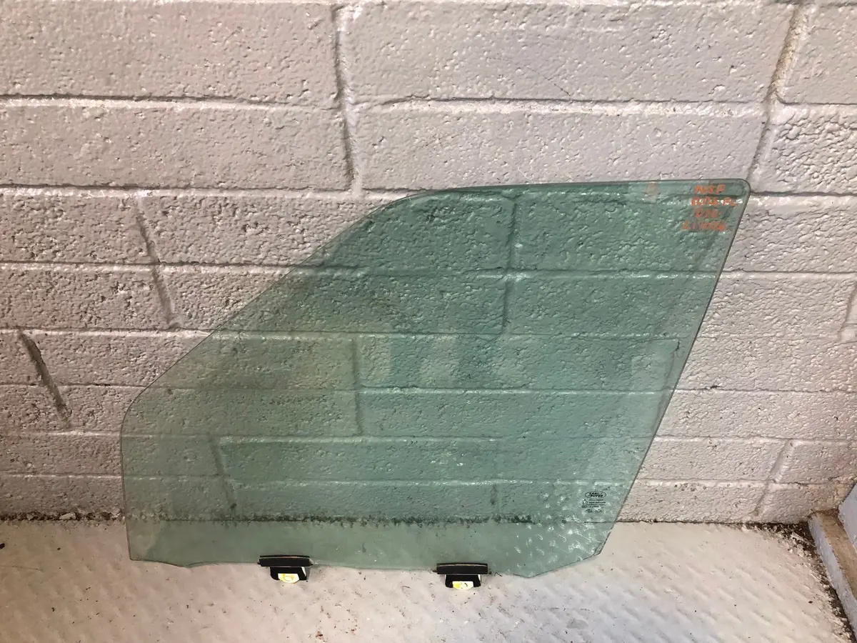 Range Rover Sport Glass Front Door Window Near Side Double Glazed L17026 1