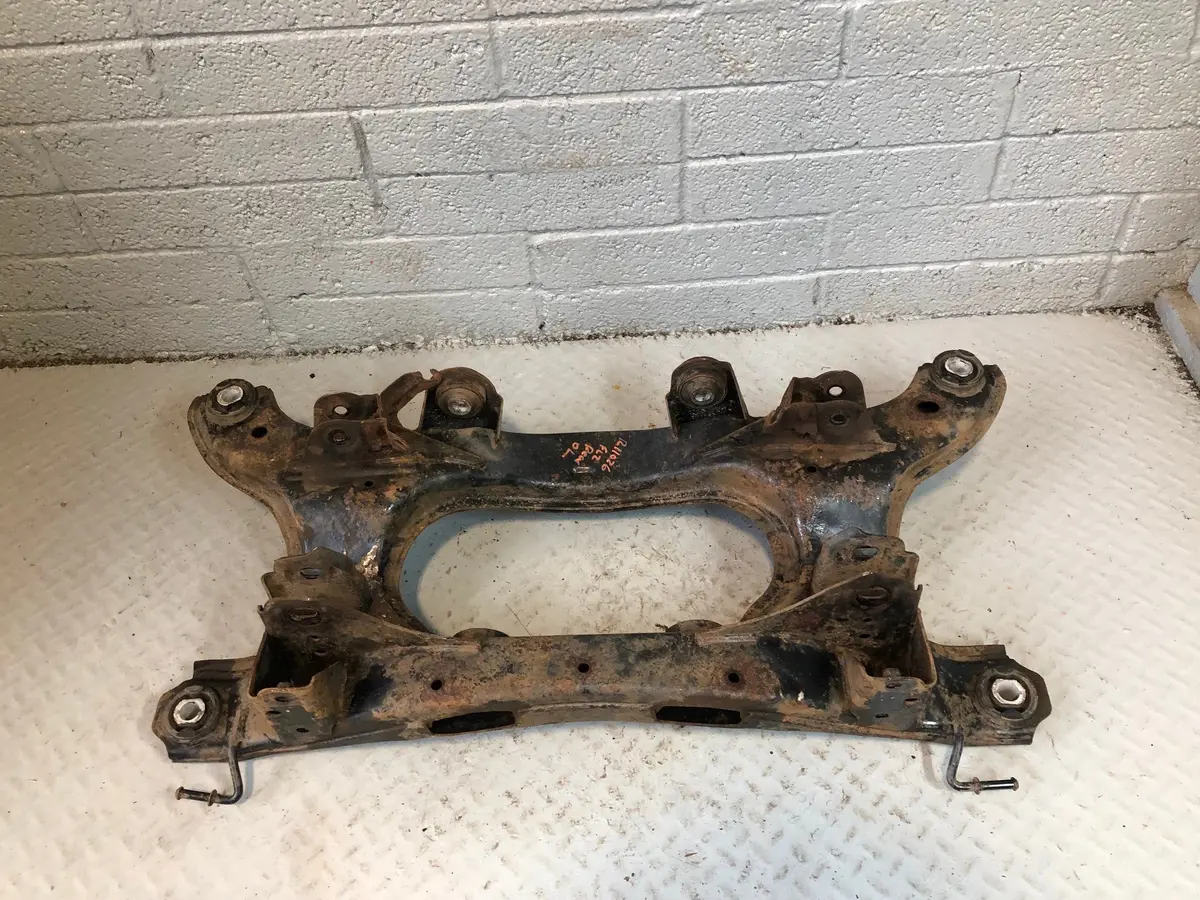 Freelander 2 Td4 Rear Subframe Diff Carrier Land Rover 2006 To 2011 R11026 1