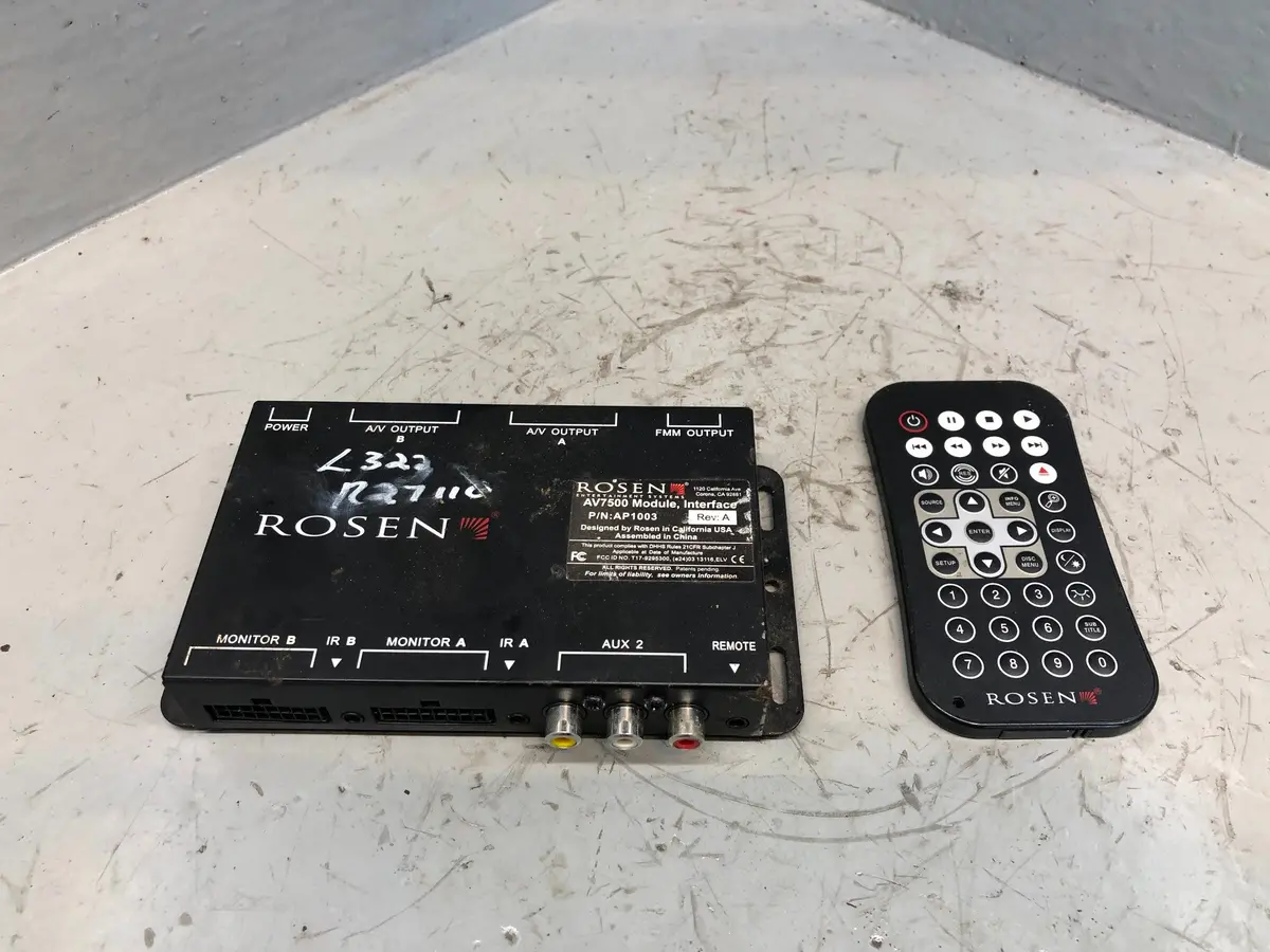 Rosen Av7500 Monitor Dvd Entertainment Module A/V Input Output Unit With Remote 1