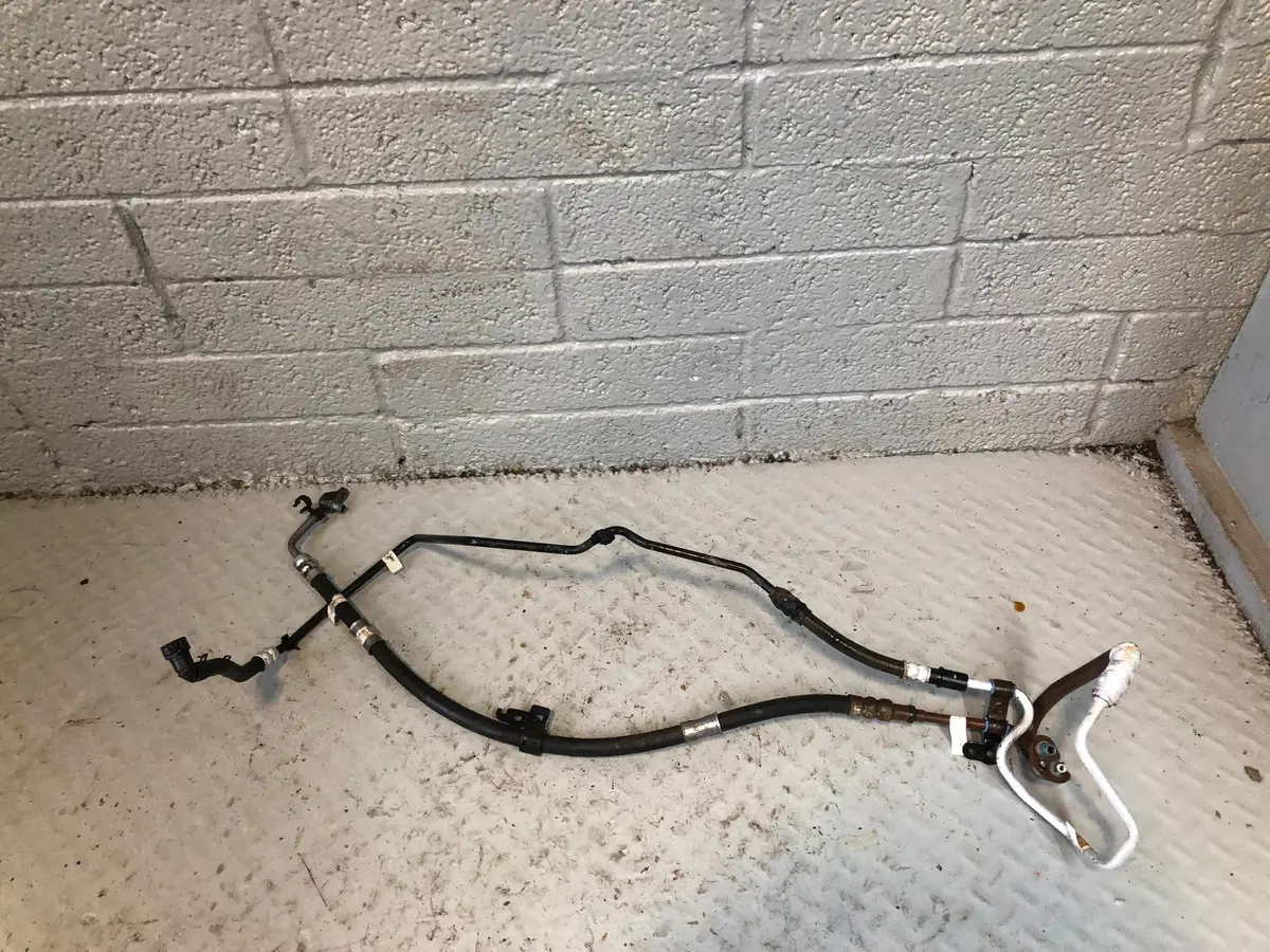 Freelander 2 Power Steering Pipes Land Rover 2.2 Td4 2006 To 2014 R11026 1