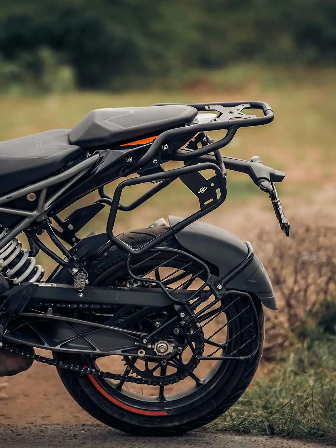 Legundary Ktm Duke 250/200 Poseidon Saddlestay 1