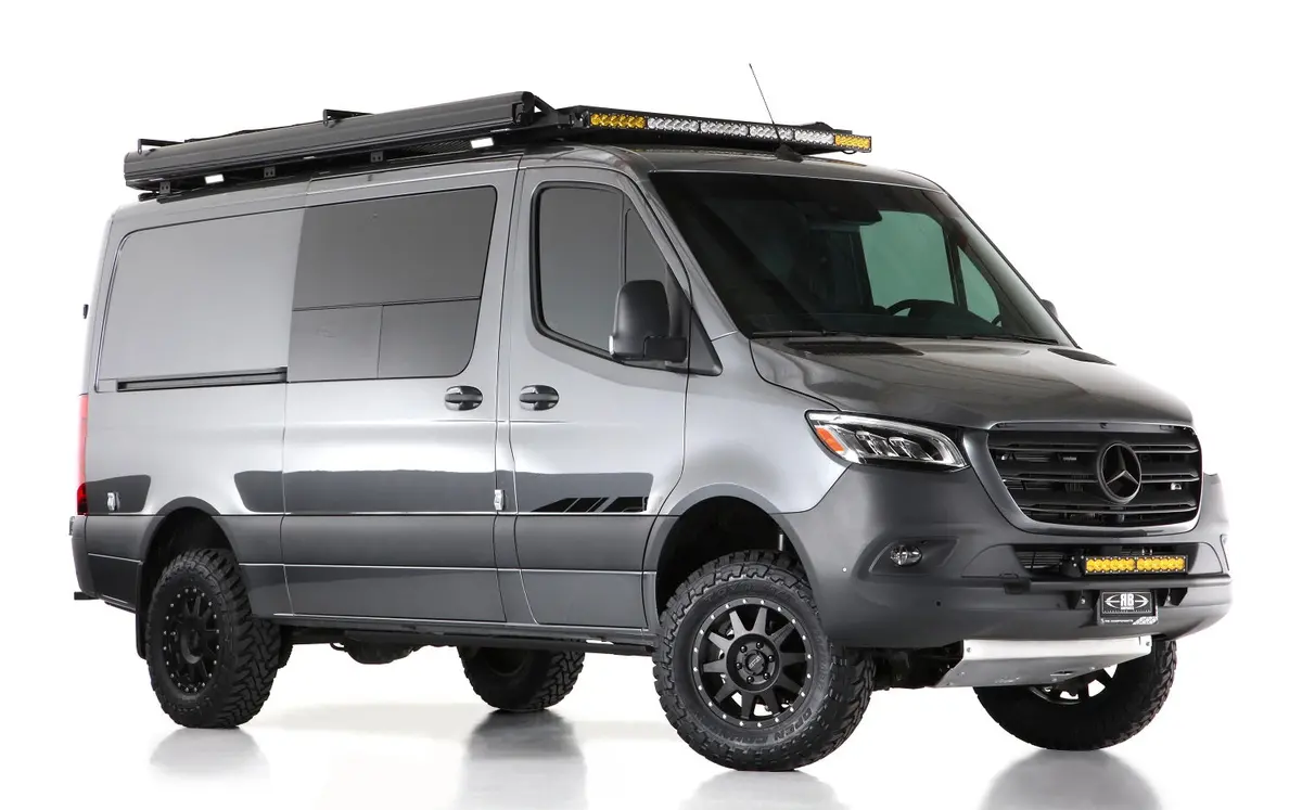 Rb22 Gear Hauler - 144 Low Roof 4X4 1