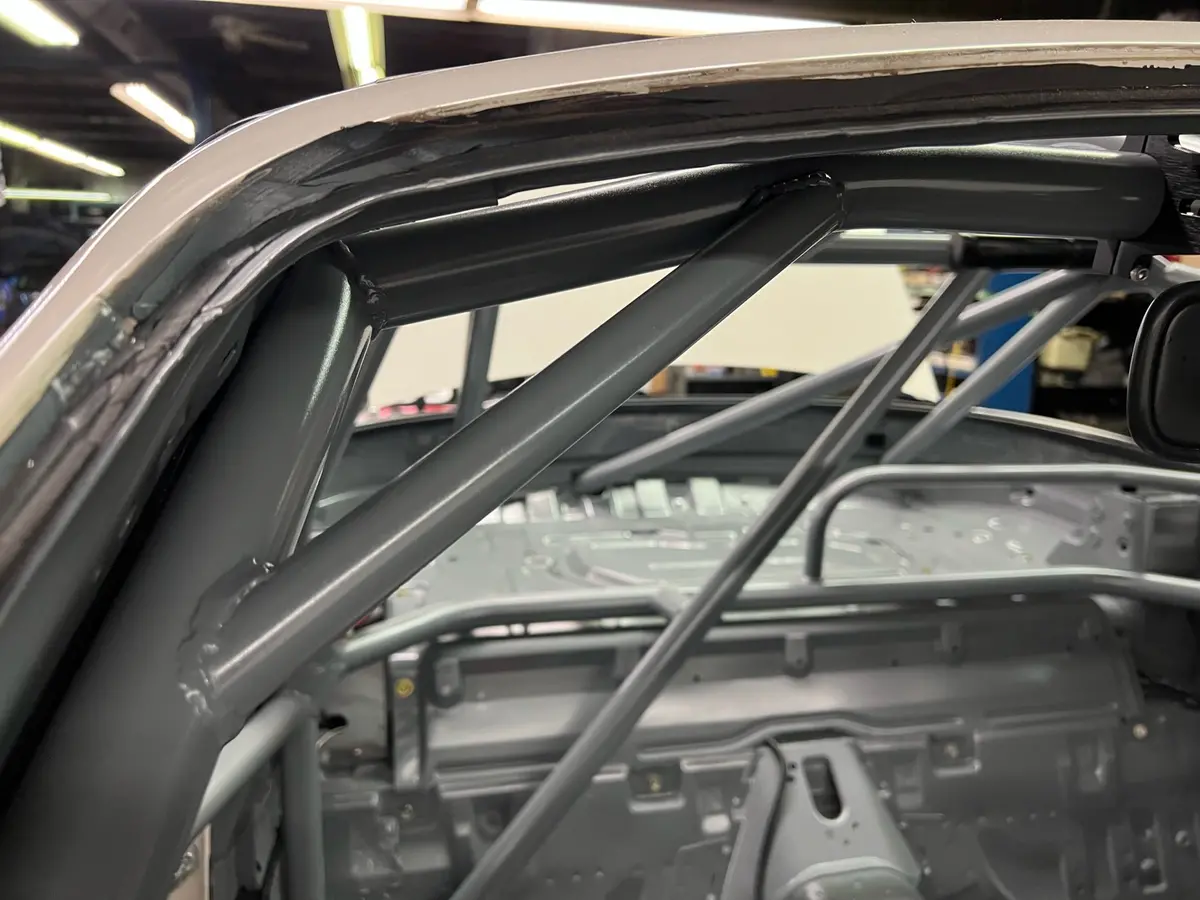 Windshield Diagonal Bars 1